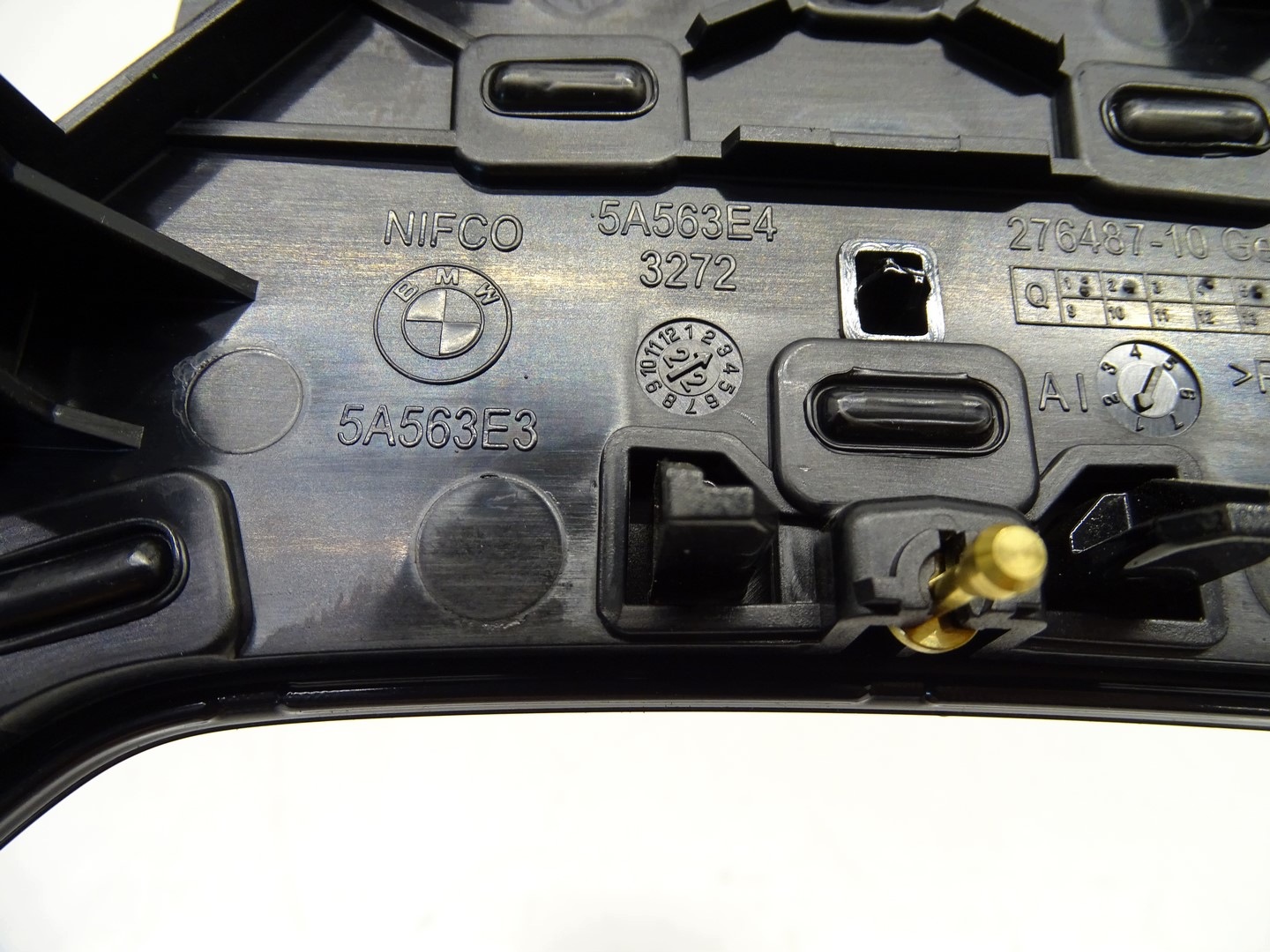 cover frame DEKOR TUNEL central BMW 1 F40 276487 165A563E402