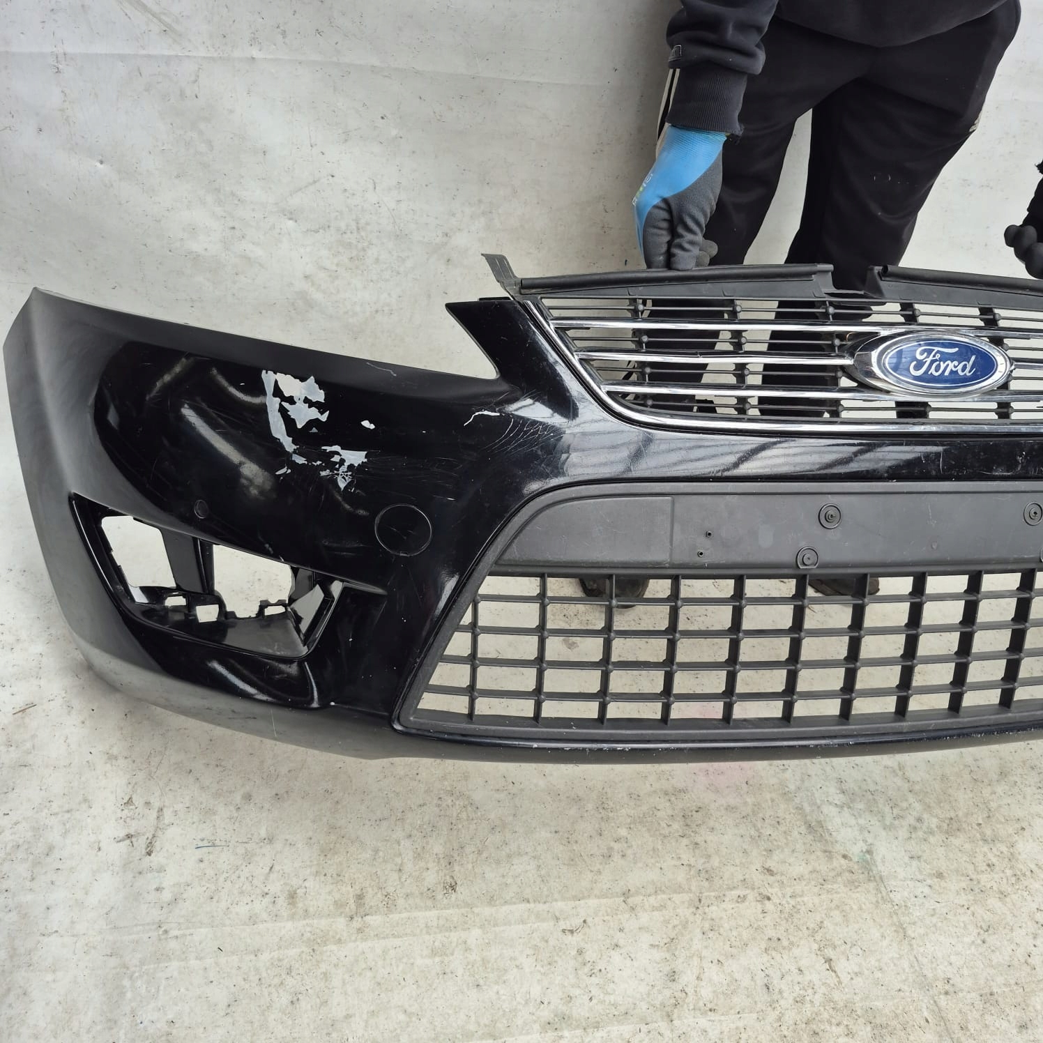 FORD MONDEO IV 4 MK4 07-10 bumper front front PDC