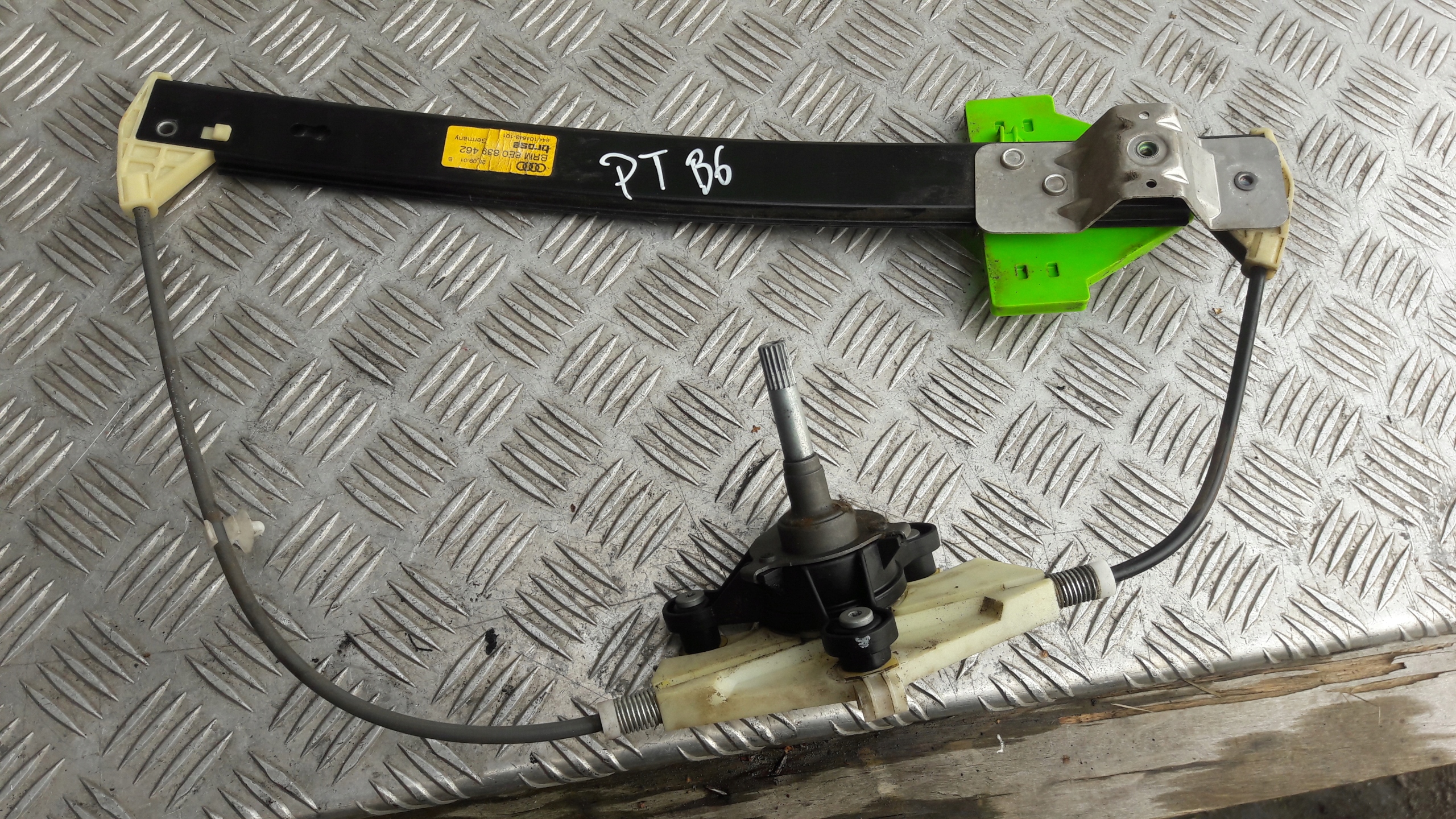 AUDI A4 B6 window regulator right rear part 8E0839462