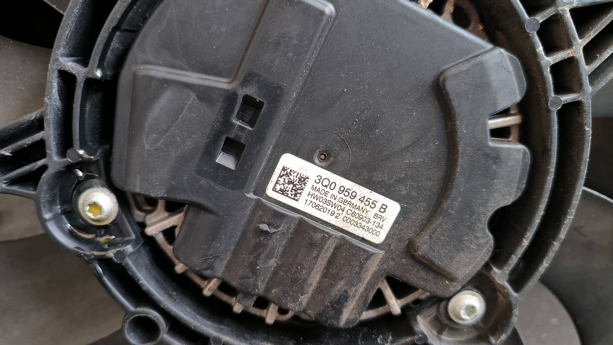 ventilátor chladiče 3Q0959455C AUDI Q3 II 83A