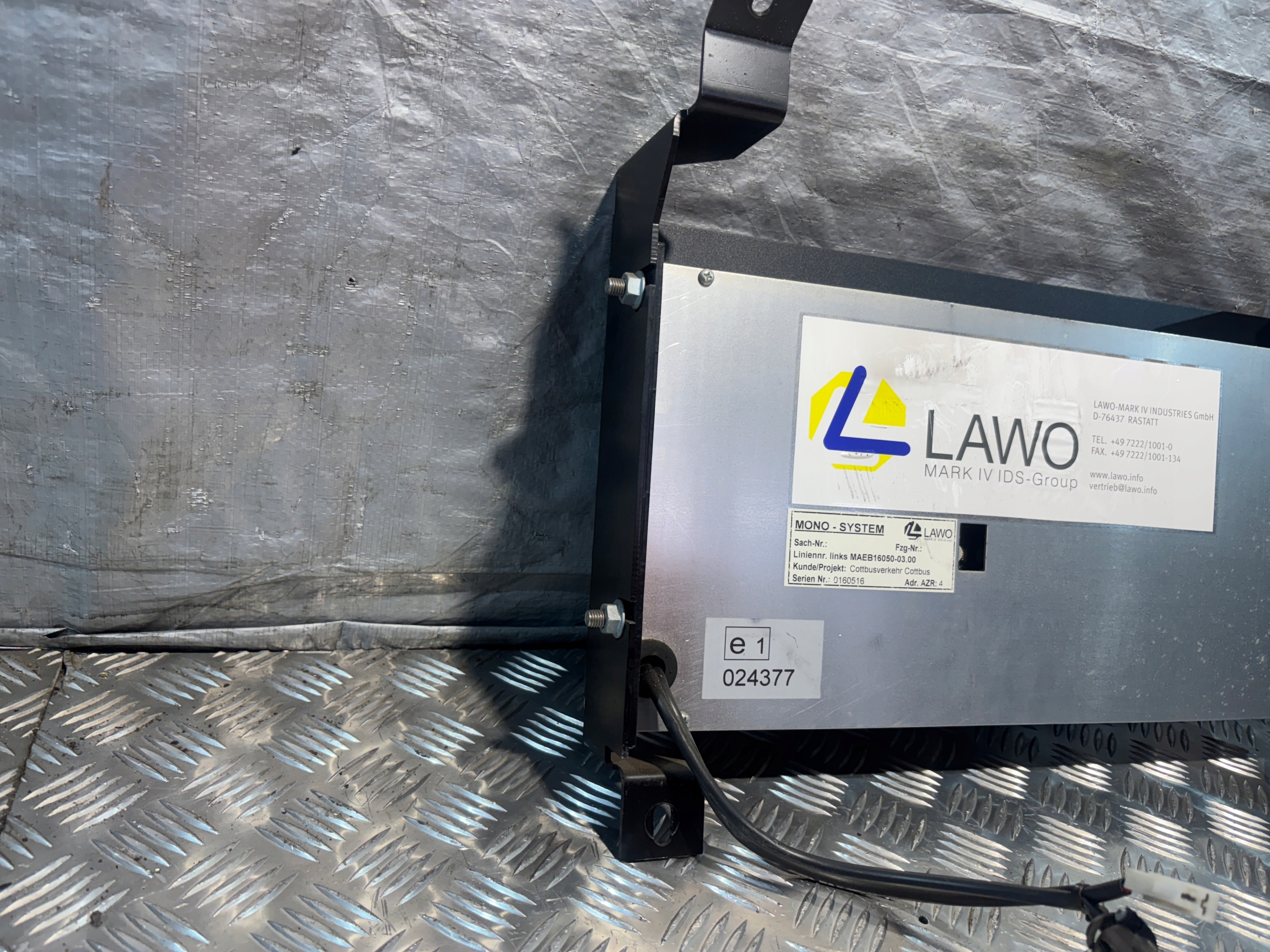Schermo DVI Lawo MAEB16050-03.00