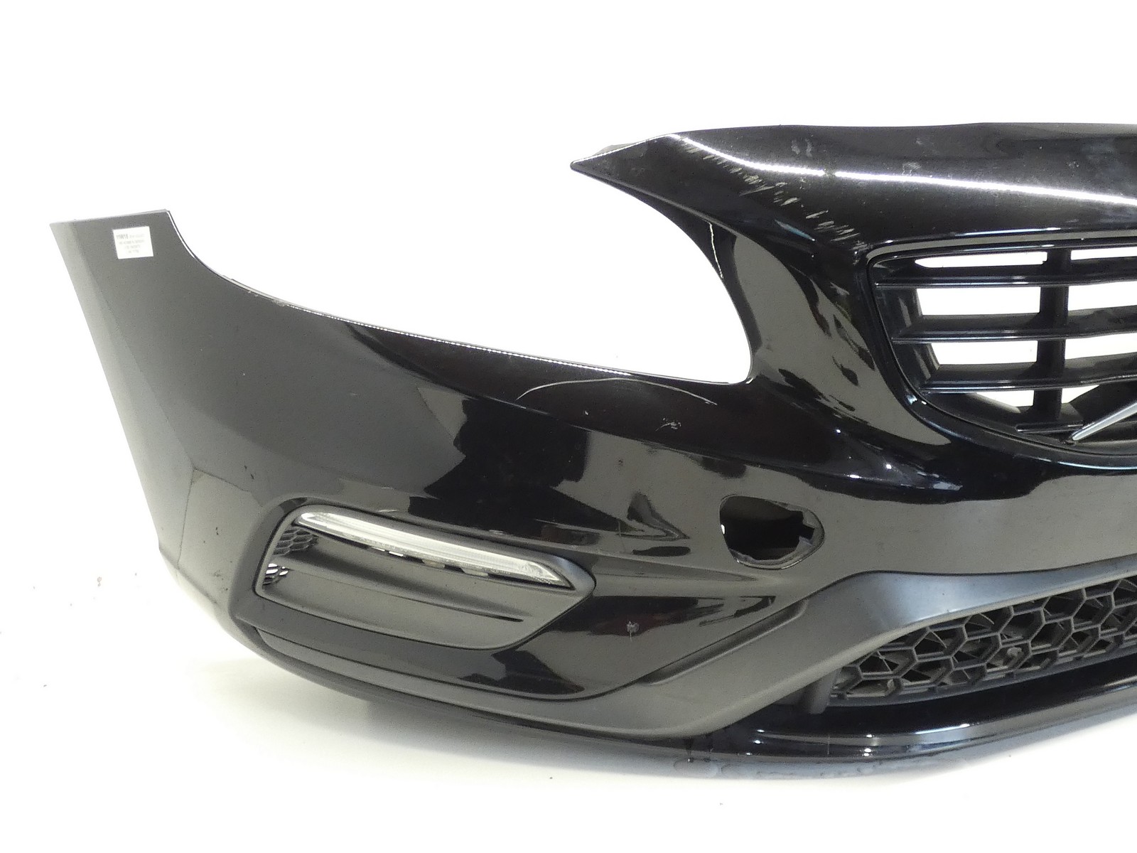bumper front front VOLVO S60 and V60 II LIFT R-design LAKIER 717