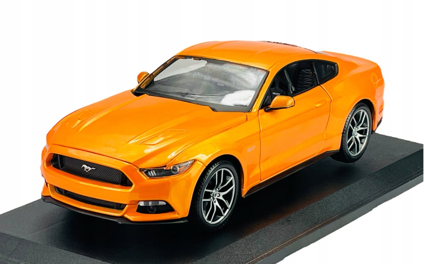 Maisto 2015 Ford Mustang Oranžová 1:18 Nový Kovový Model 31197