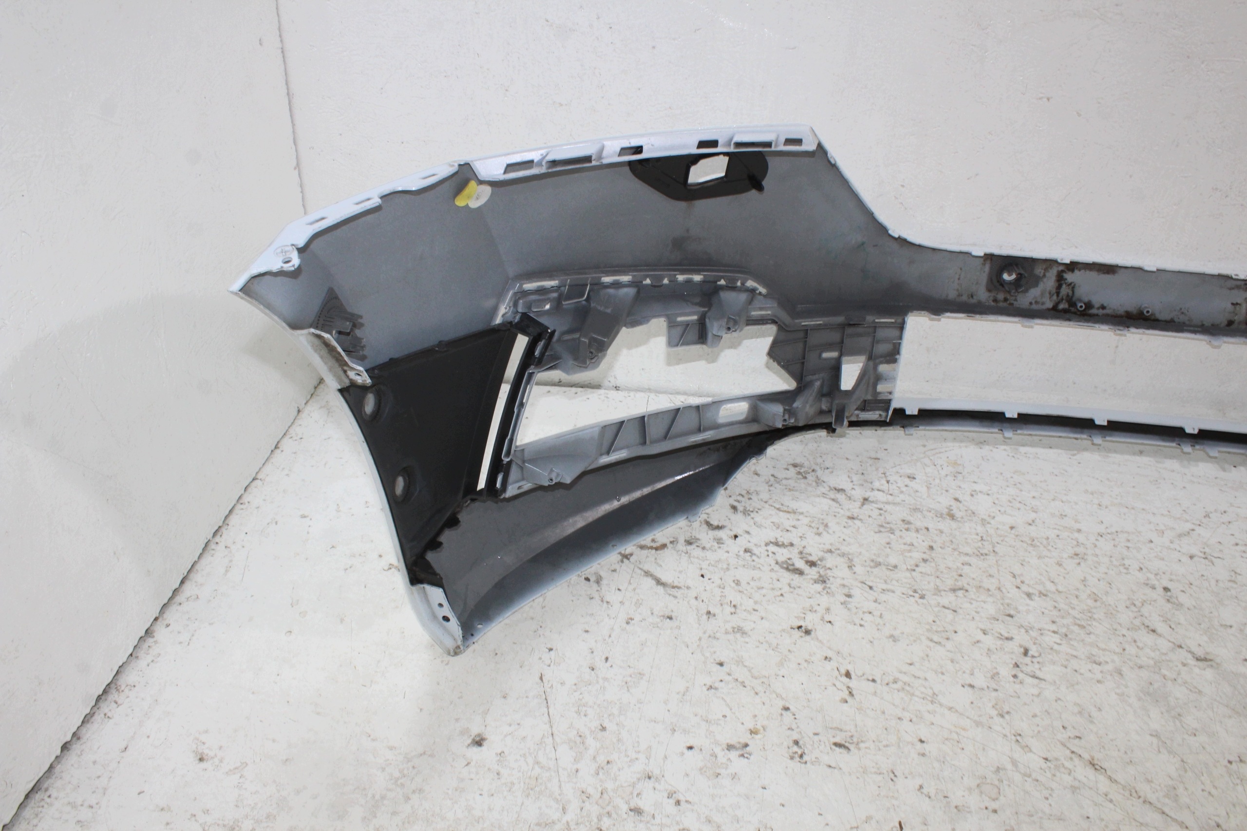 Skoda Octavia IV bumper front front 5E3807221
