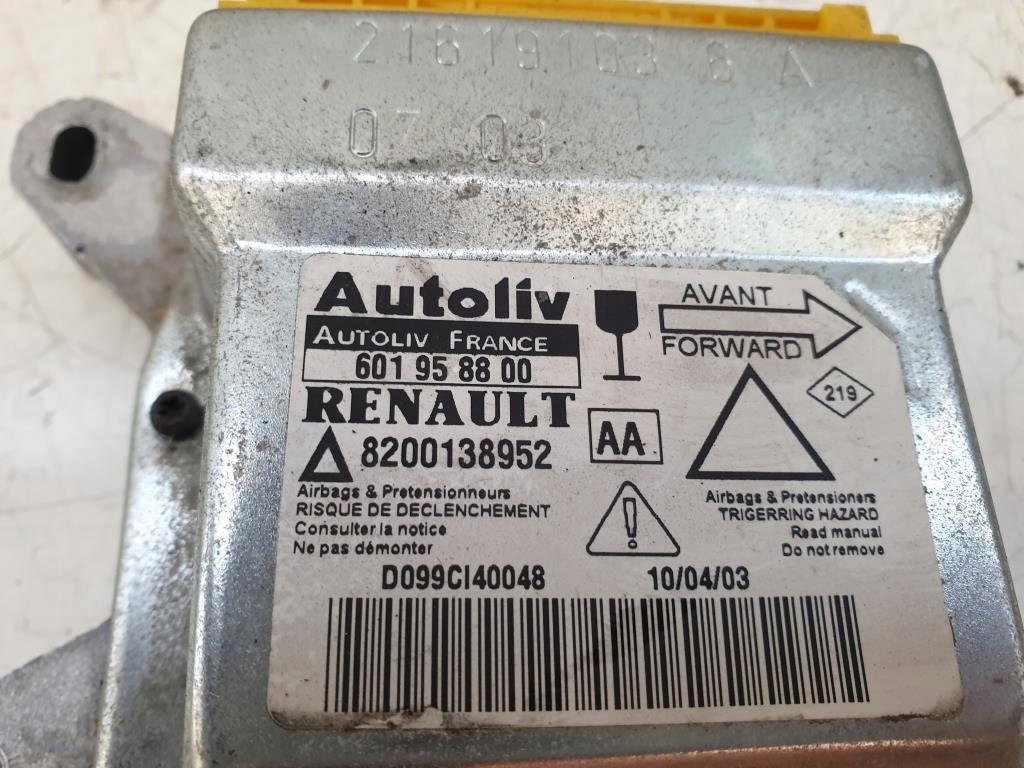 MODUŁ SENSOR AIR BAG RENAULT LAGUNA II 8200138952 Typ samochodu Samochody osobowe