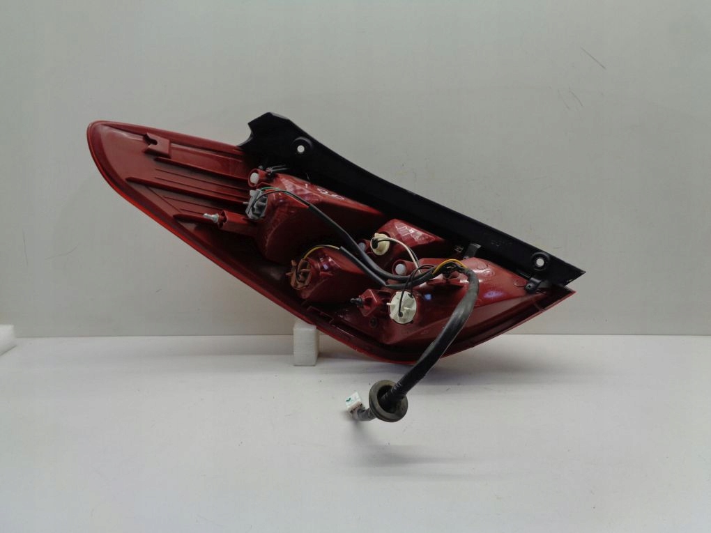Hyundai i20 and 20 08- light rear right