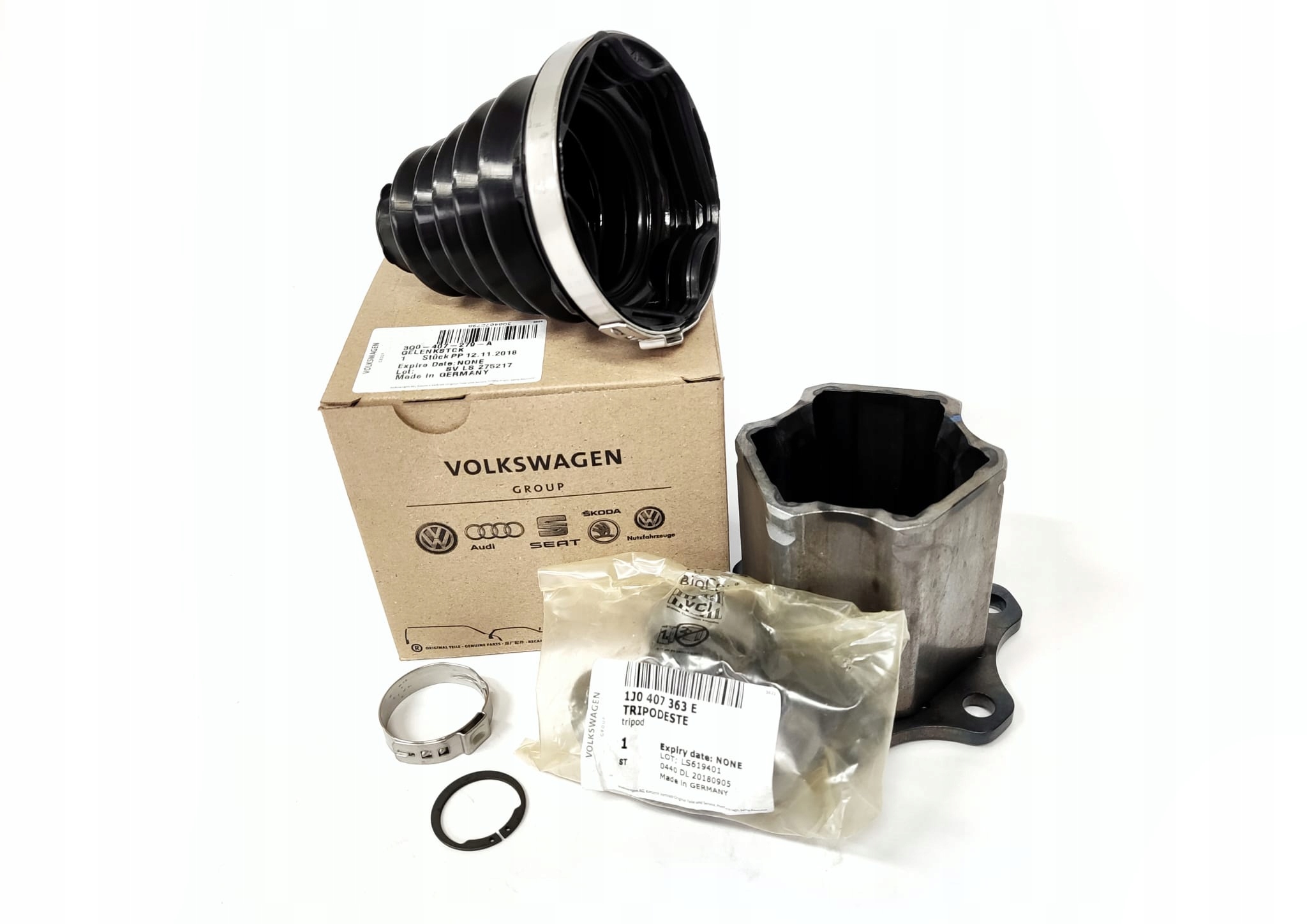 3Q0498103BX - Внутренний ШРУС правый 3Q0498103B OE оригинал