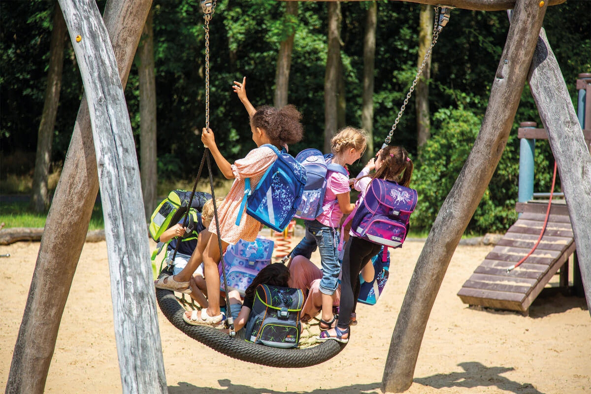 Zestaw tornister plecak szkolny Loop Plus Wild Life czarna pantera HERLITZ Wysokość produktu 37 cm