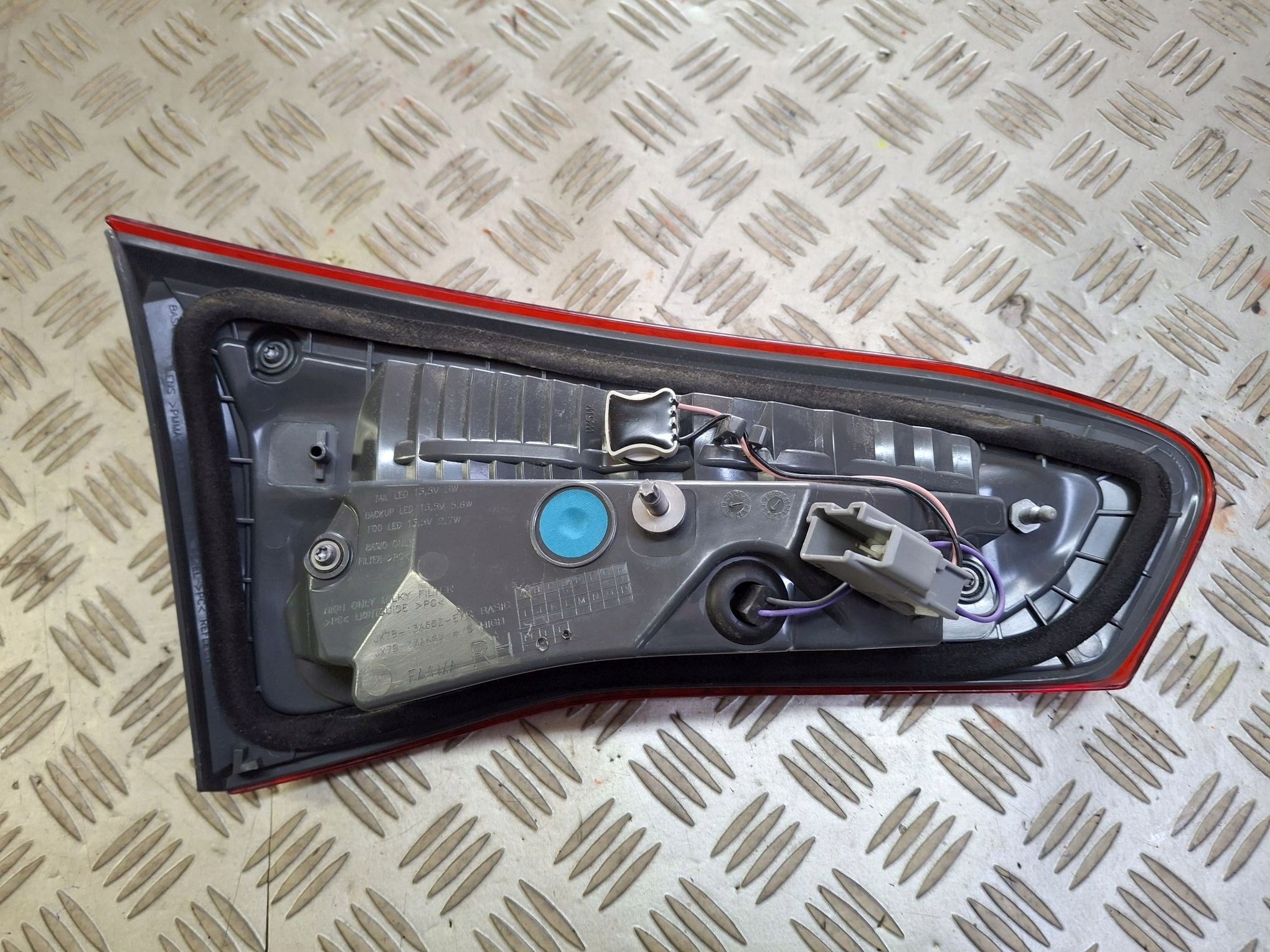 light rear right for the bonnet LED FORD FOCUS IV KOMBI 2018R->