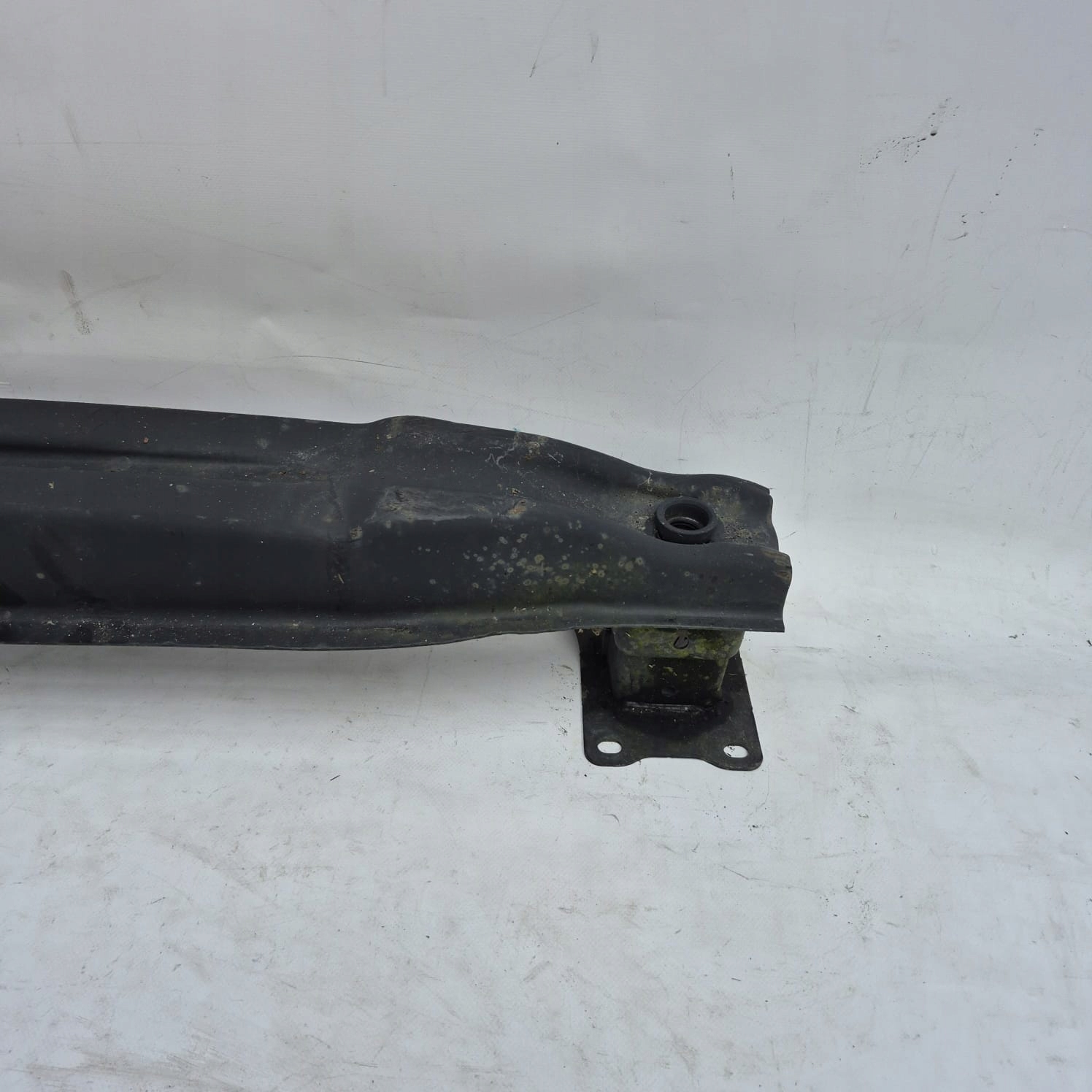 VW GOLF VII 7 12-16 bumper support rear part rear