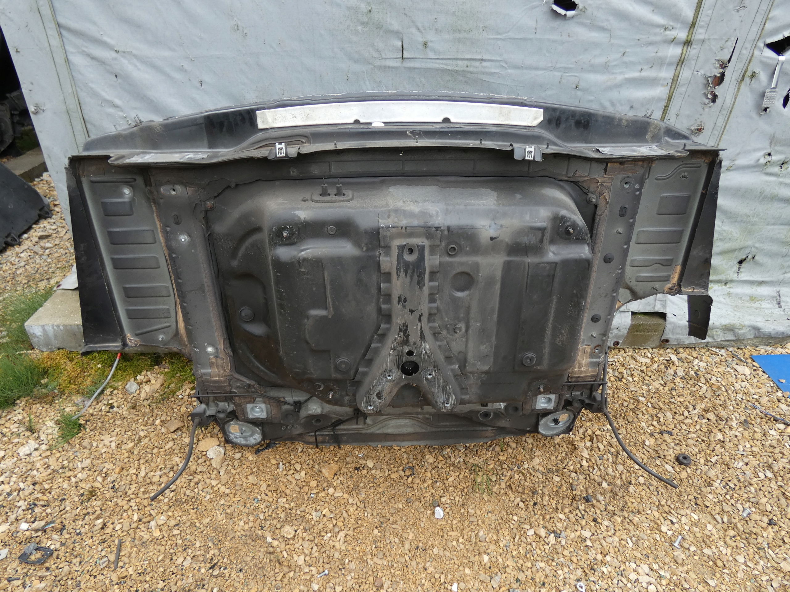 MERCEDES E KLASA W213 KOMBI sump rear panel quarter rear part