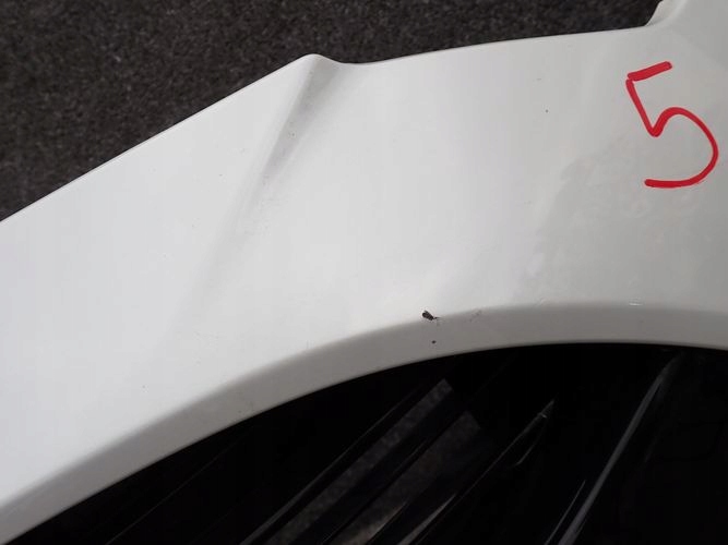TOYOTA YARIS IV FRONTSTOSSSTANGE VORNE