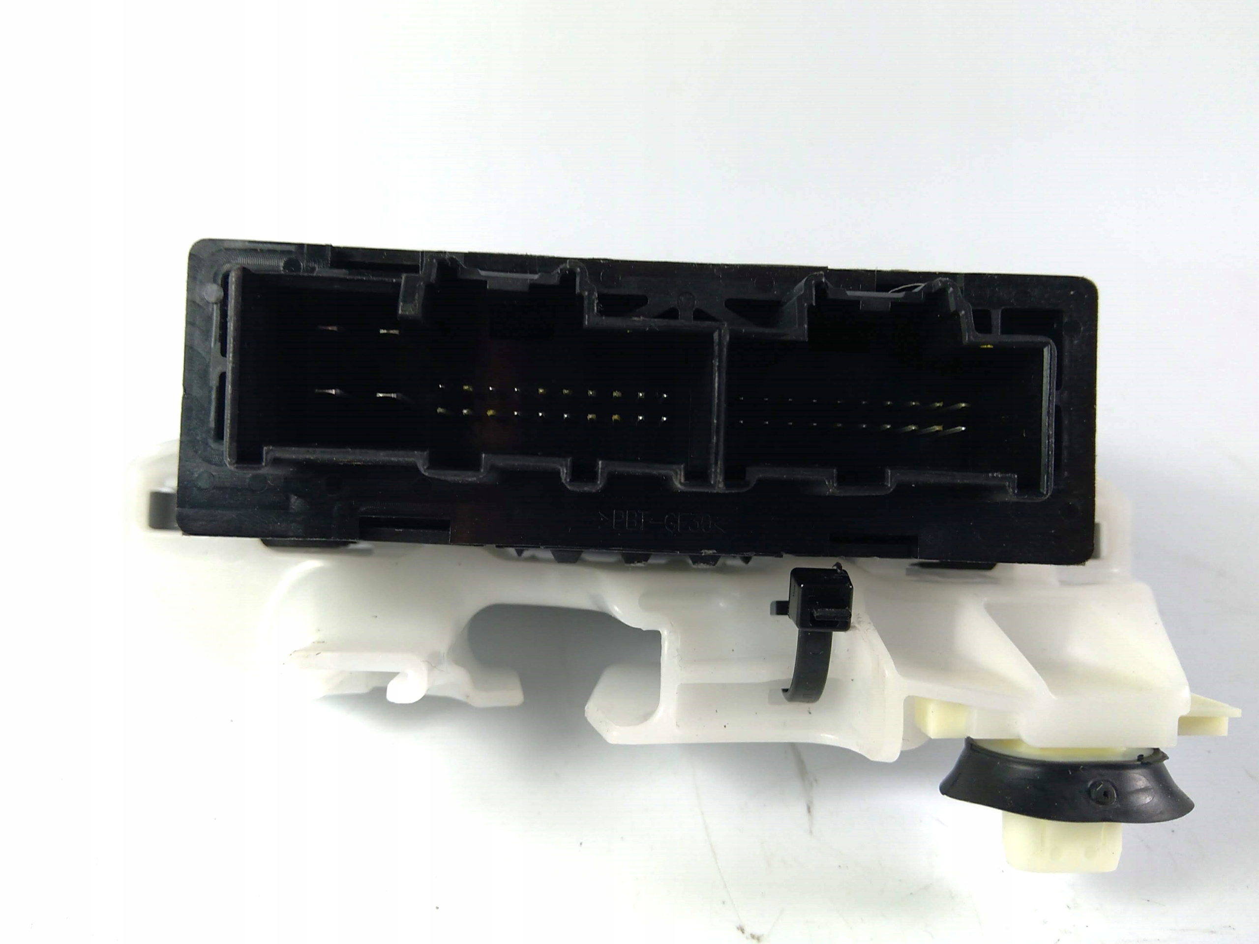 Ford F250 module door right front 17-20