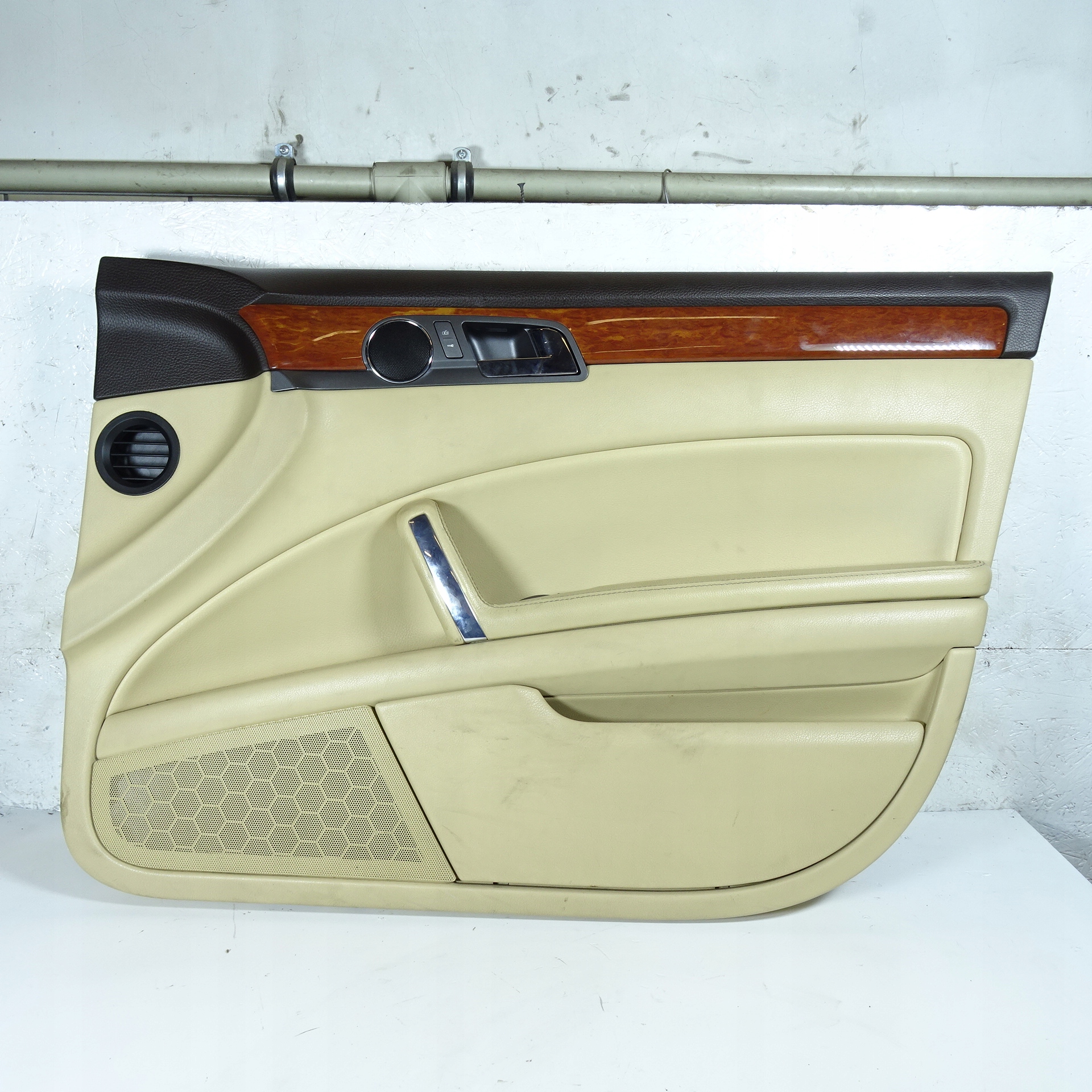 vw PHAETON дверные карты правый передний 3D1867012