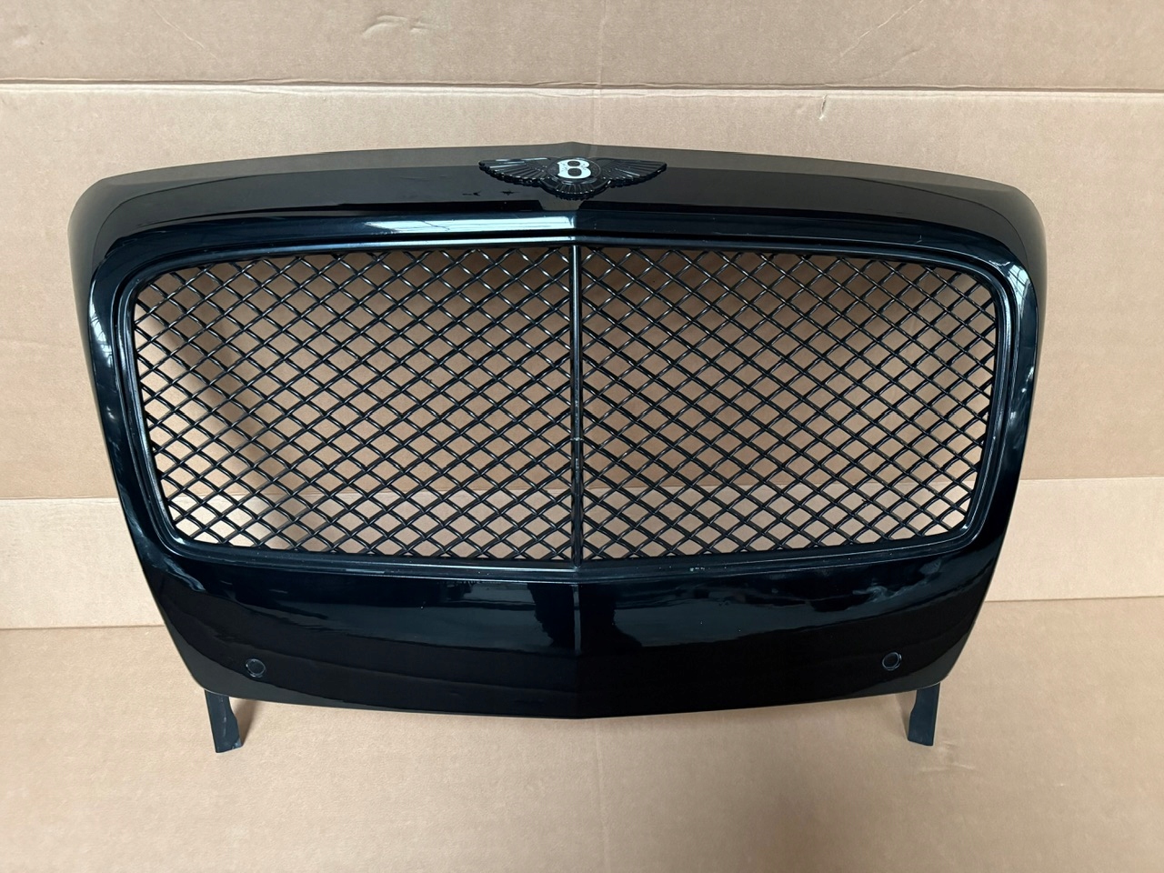 front PREKLADgrill front front BENTLEY FLYING SPUR 16r 1