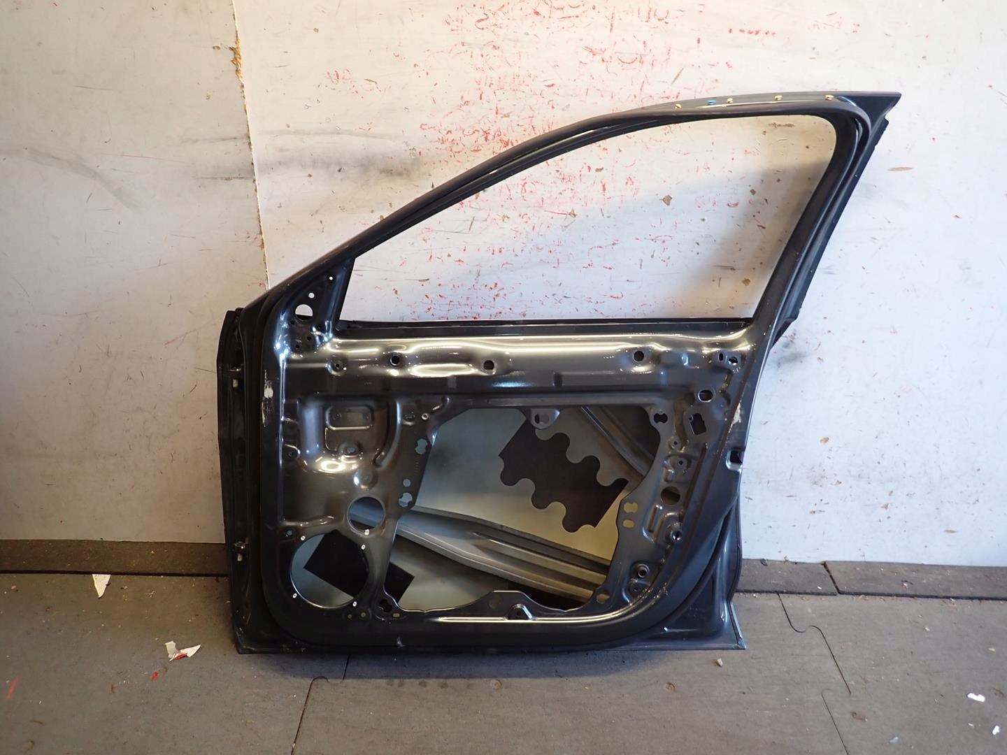 door front front right SKODA OCTAVIA IV 2020- 5E3831312