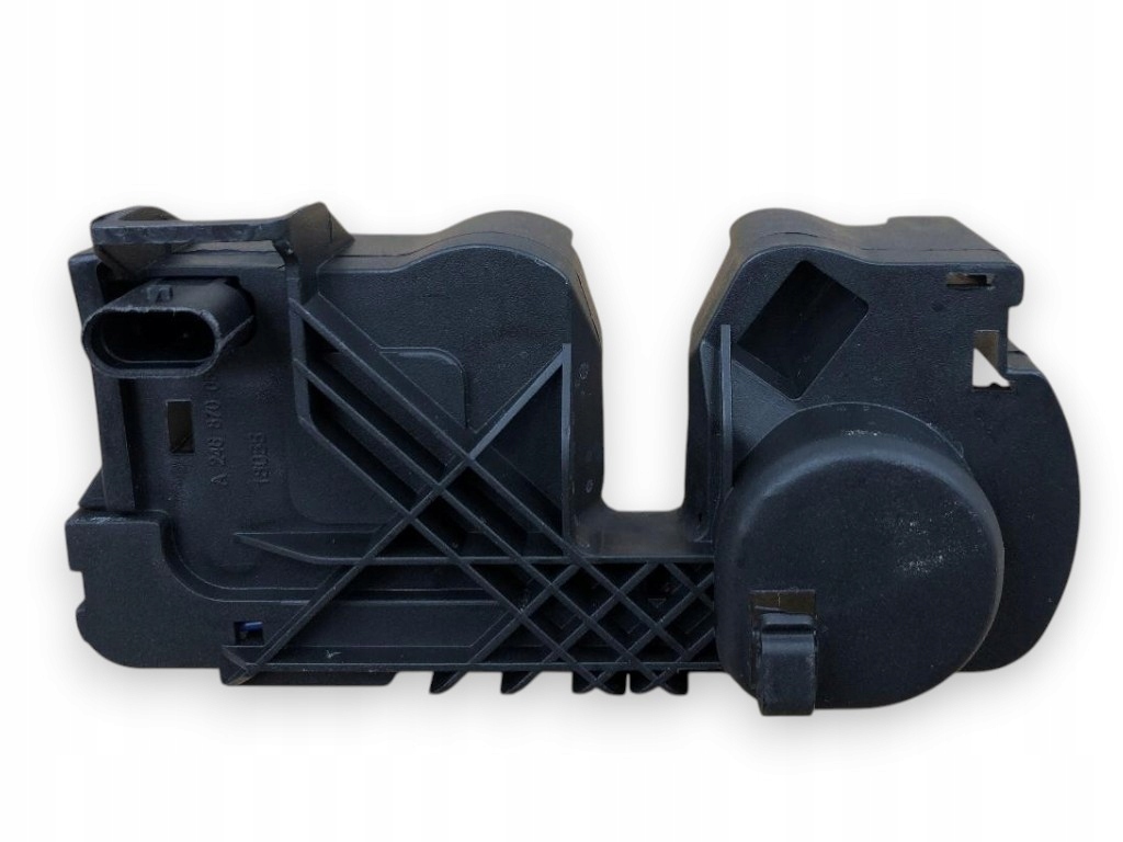 Spínač zámku kapoty motoru A2468700558 pro W117 W156 W176 W242