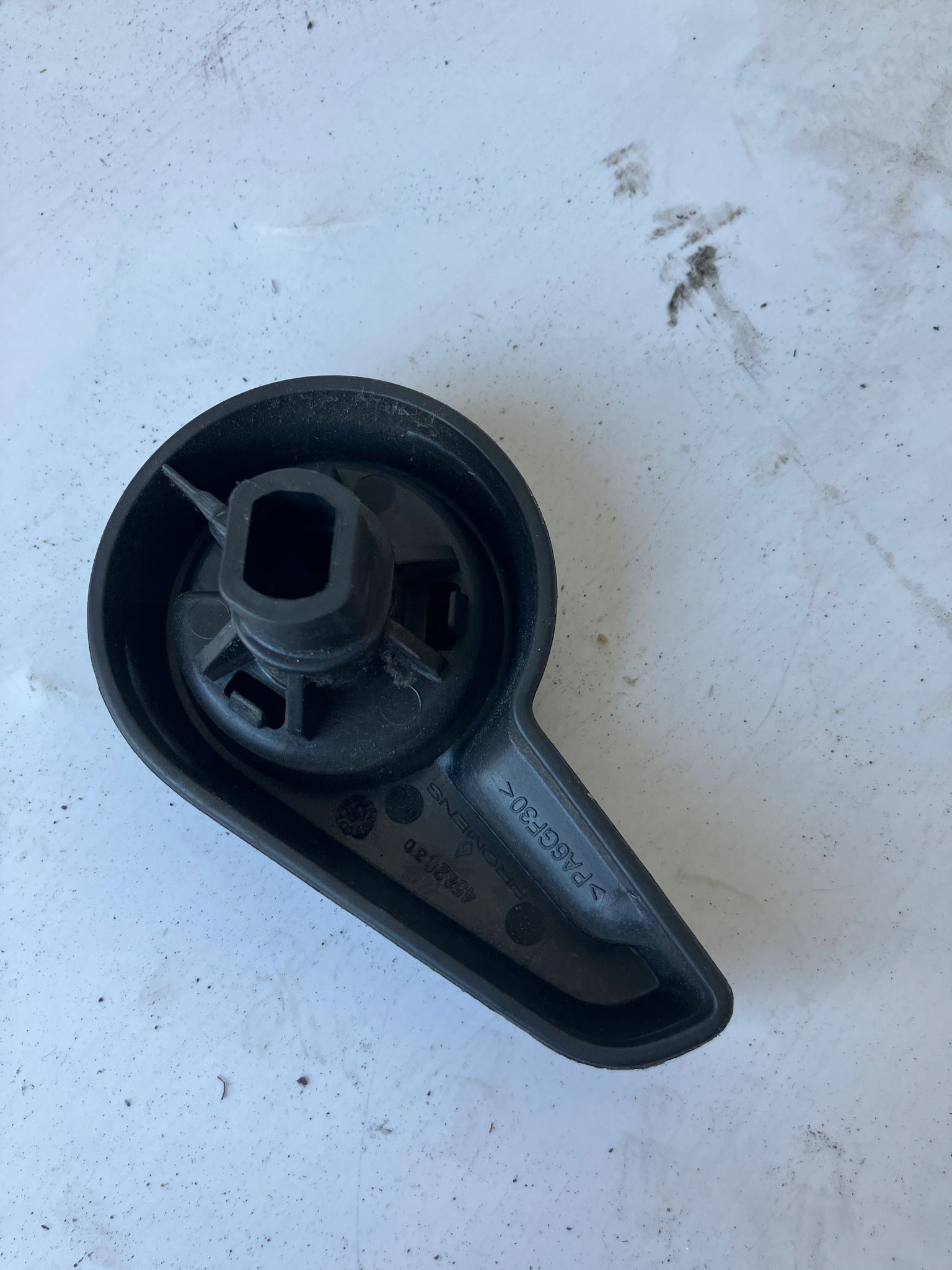 REGULACJA Handgriff Haltegriff SITZ links vorne 508