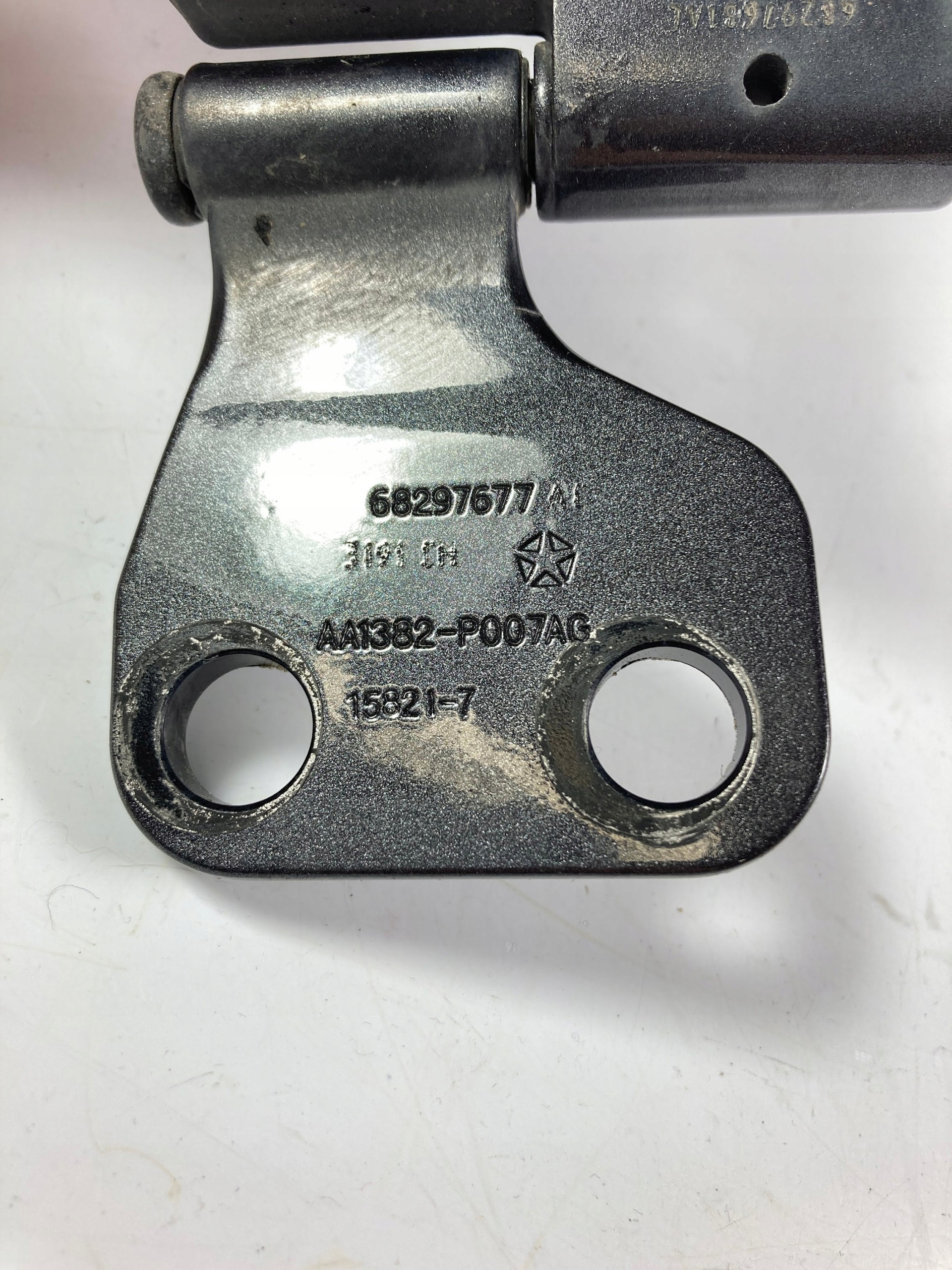 Jeep Wrangler hinge door front left lower 2018-26