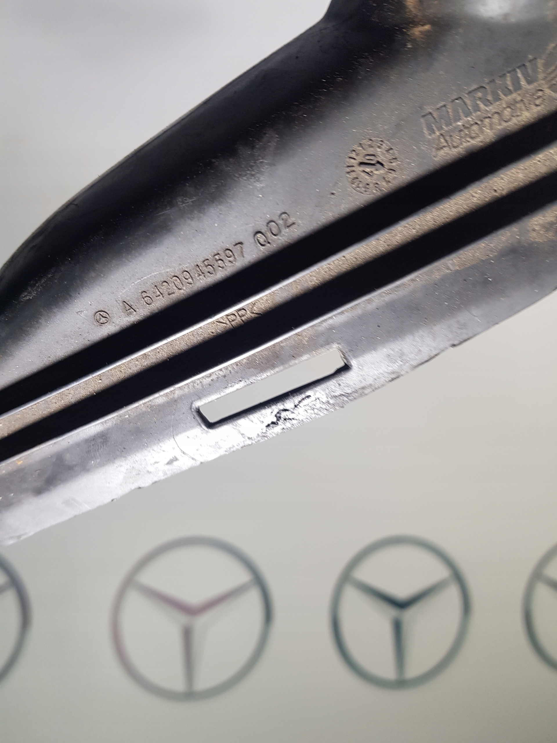 MERCEDES 207 W212 pipe air hose A6420945597