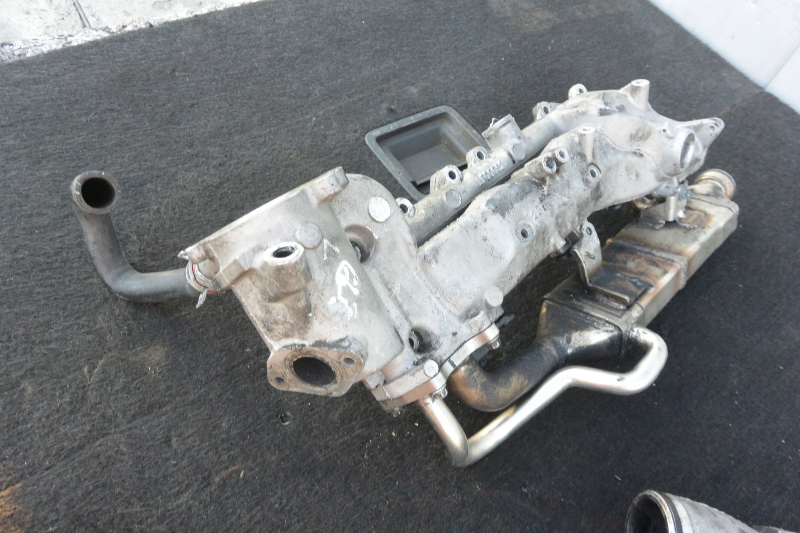 KOLEKTOR SSACY KPL OM642 MERCEDES W211 X164 W164 Engine Type Diesel