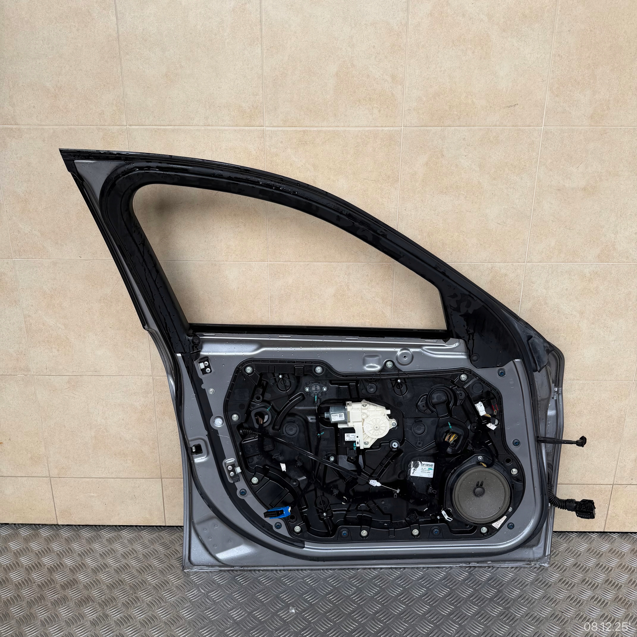 door complete front left ALFA ROMEO GIULIA 2020 ROK does not have windows