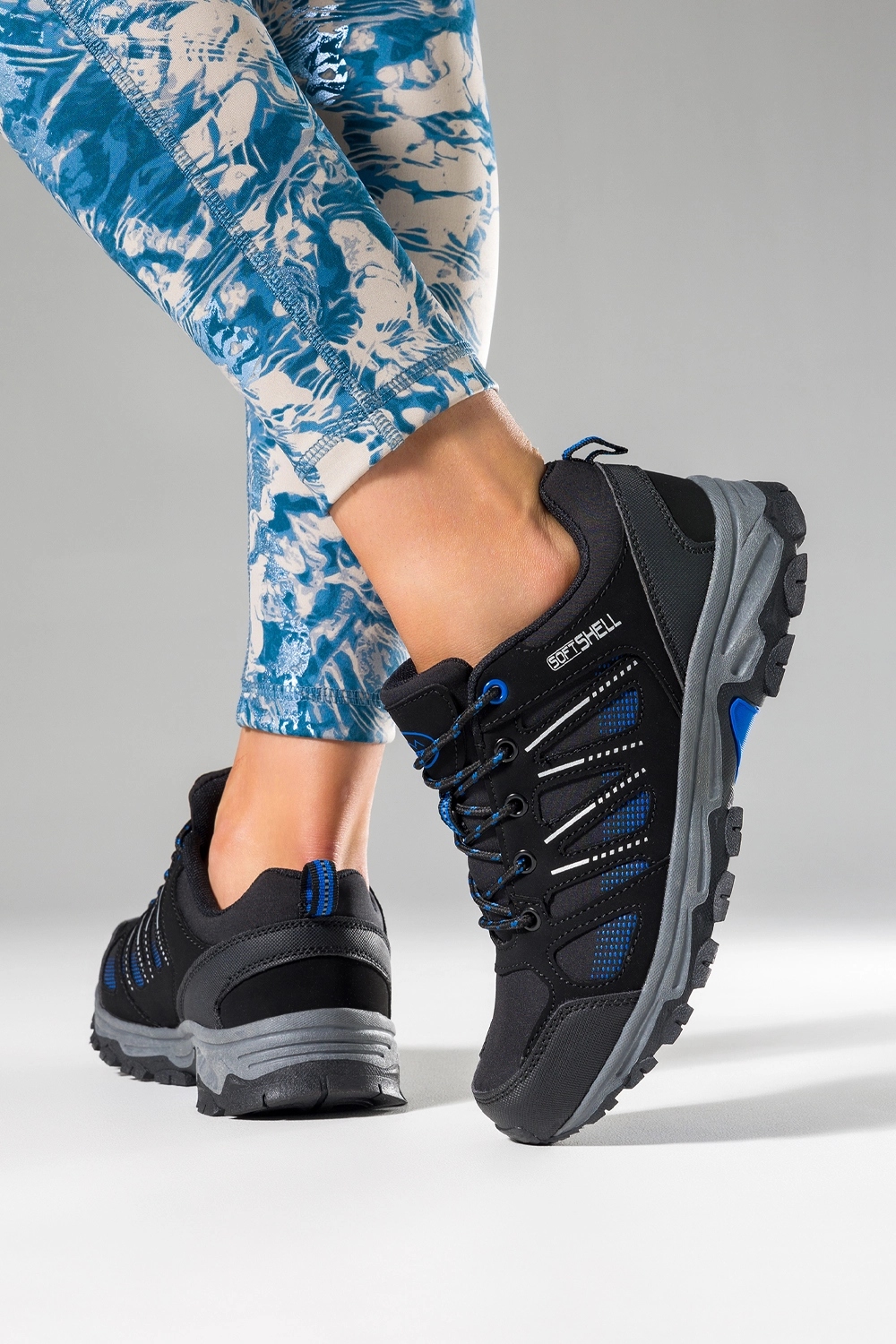 TREKKINGOWE BUTY SPORTOWE DAMSKIE SOFTSHELL SZNUROWANE WYGODNE LEKKIE r 41 Marka Casu