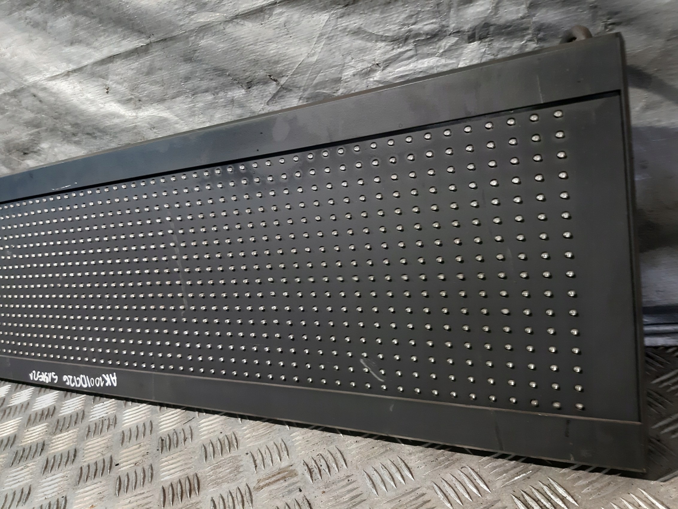 Schermo targa, Logo INFORMACYJNA PIXEL TD 16x112-16