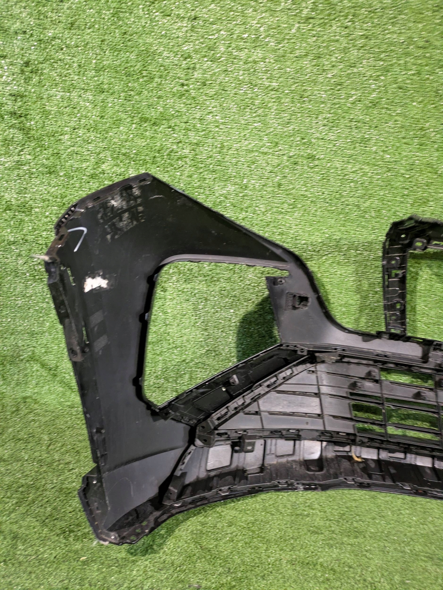 front bumper front HYUNDAI TUCSON IV N-LINE NR.8438