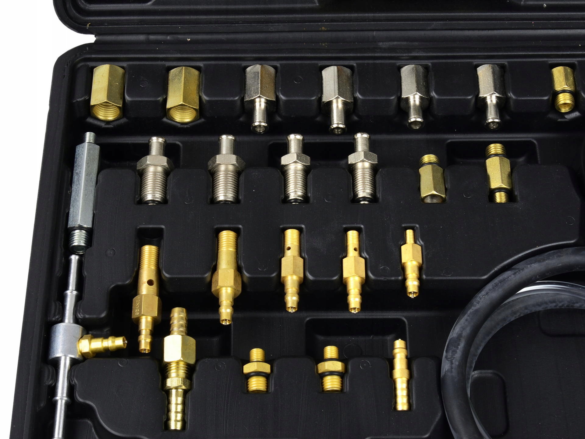 TESTER CISNIENIA WTRYSKOW W UKLADZIE BENZYNOWYM Producent code G02650