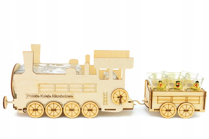 POCIĄG DREWNIANY Z KARAFKĄ I KIELISZKAMI ŚMIESZNE