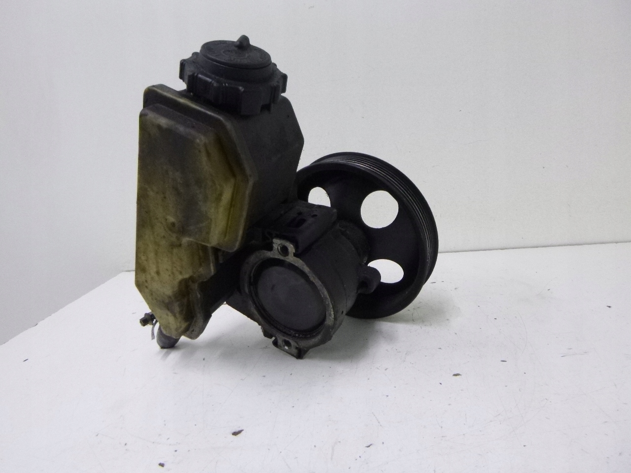 servo pump Opel Vectra B 1.6 1997r.