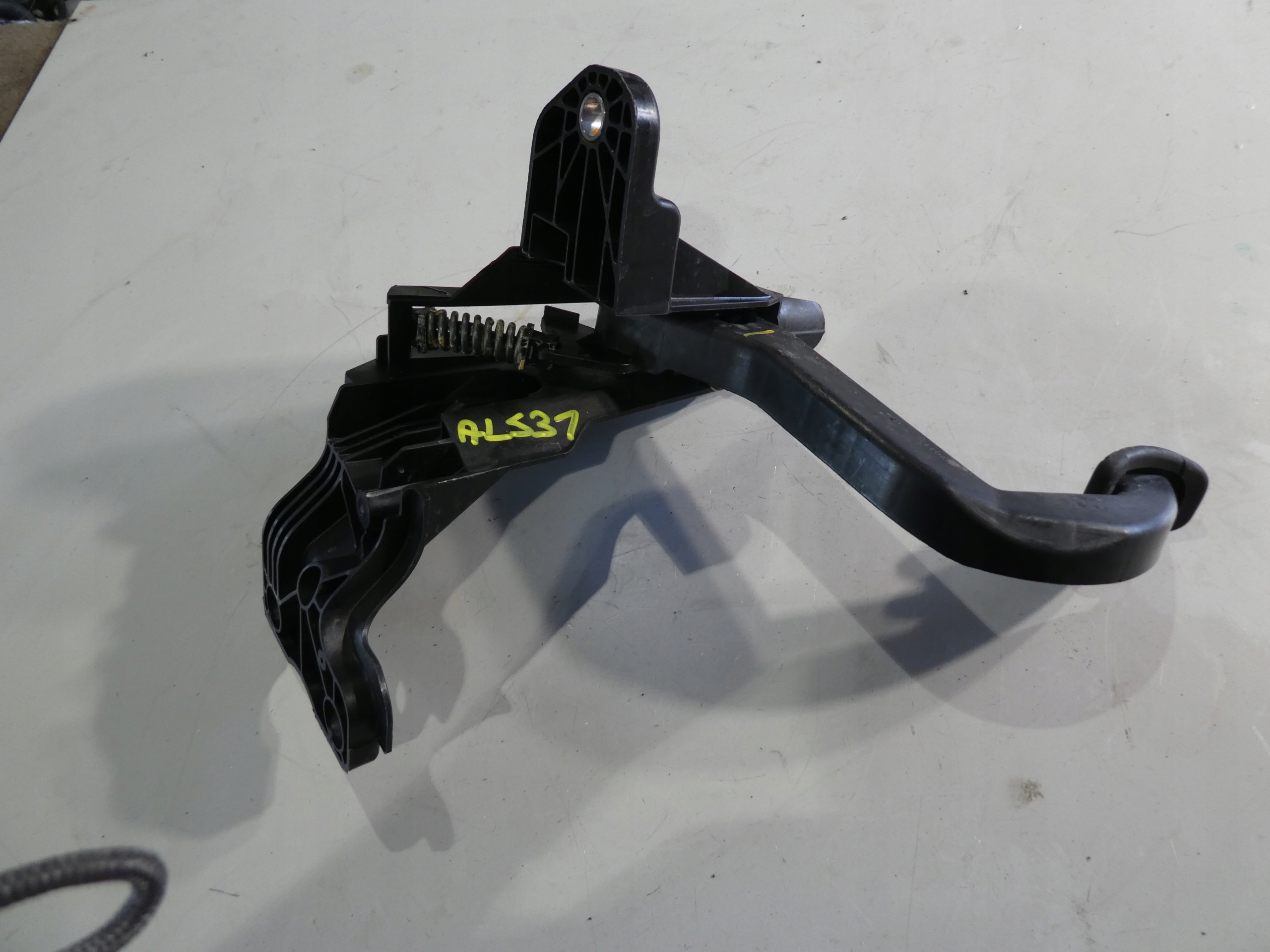 KUPPLUNGSPEDAL BREMSE RENAULT MASTER III 070112G