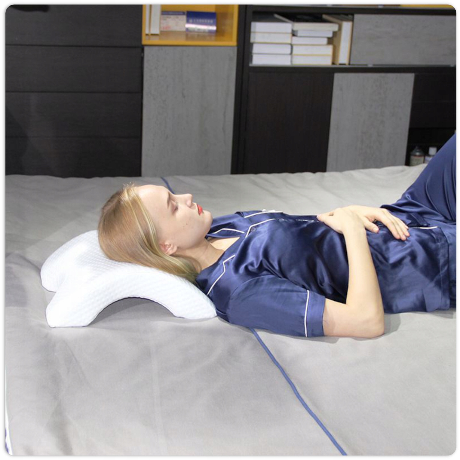 PODUSZKA ORTOPEDYCZNA PROFILOWANA DO SPANIA Z PIANKI MEMORY DUŻA XXL EAN (GTIN) 5905947300716