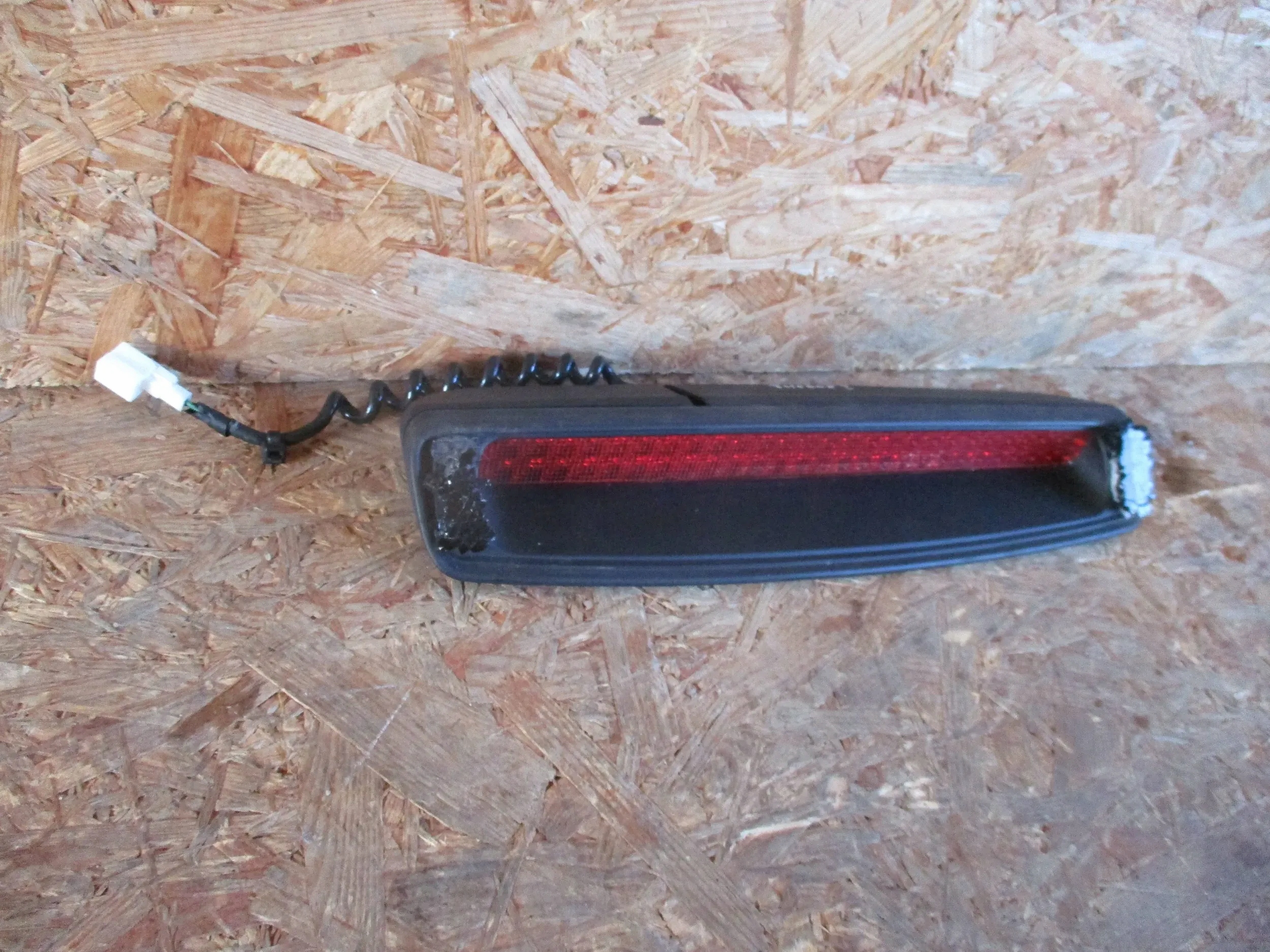 HYUNDAI TUCSON and 04- light STOP
