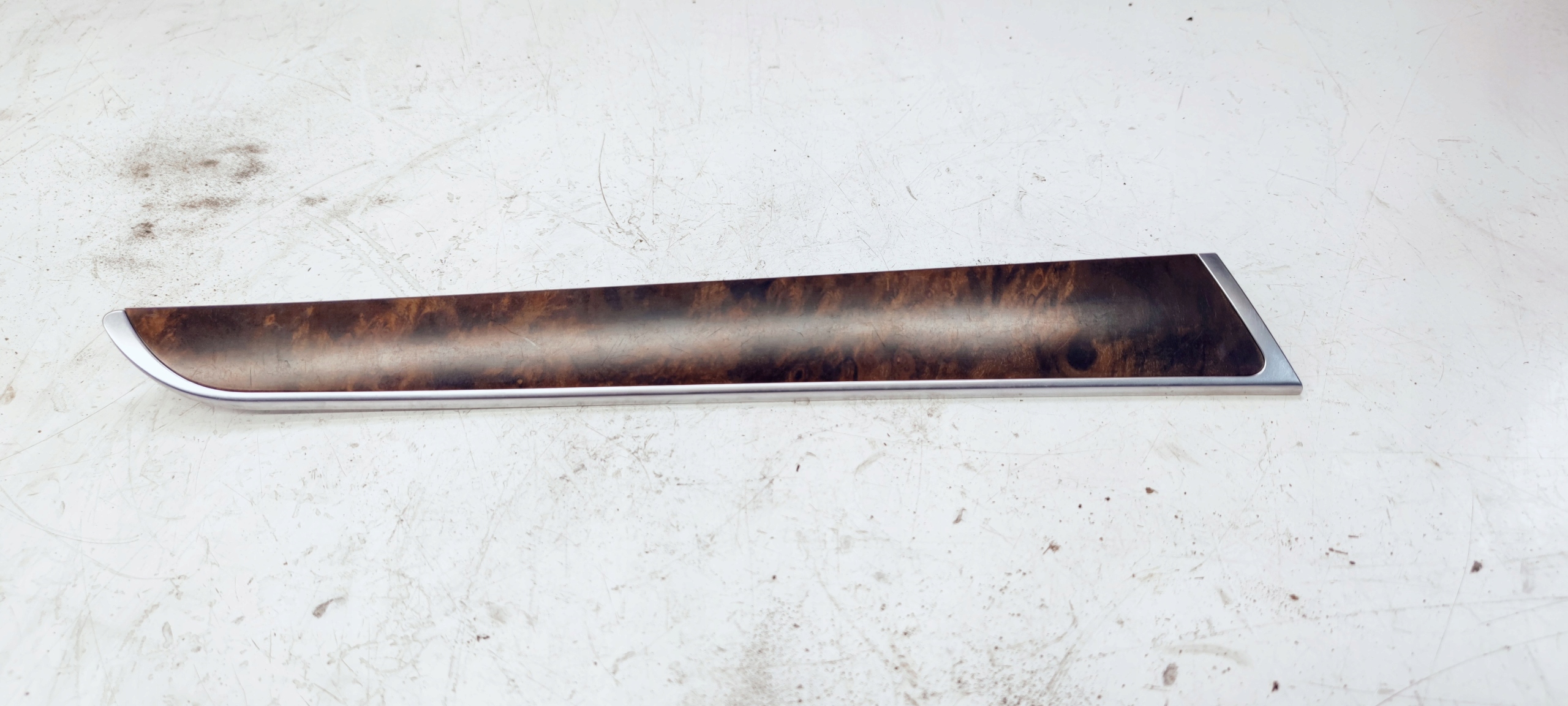 DEKOR Tür links heck AUDI A6 C6 4F0867419C 14S