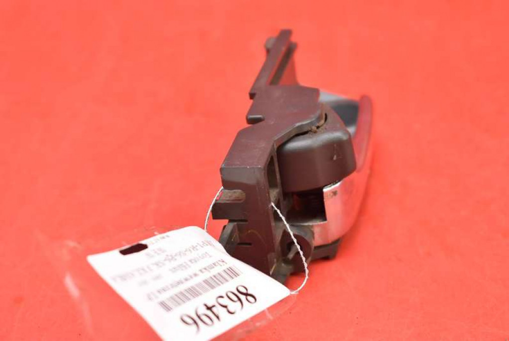handle inner left front CHROM TOYOTA HILUX 7 VII 05-15
