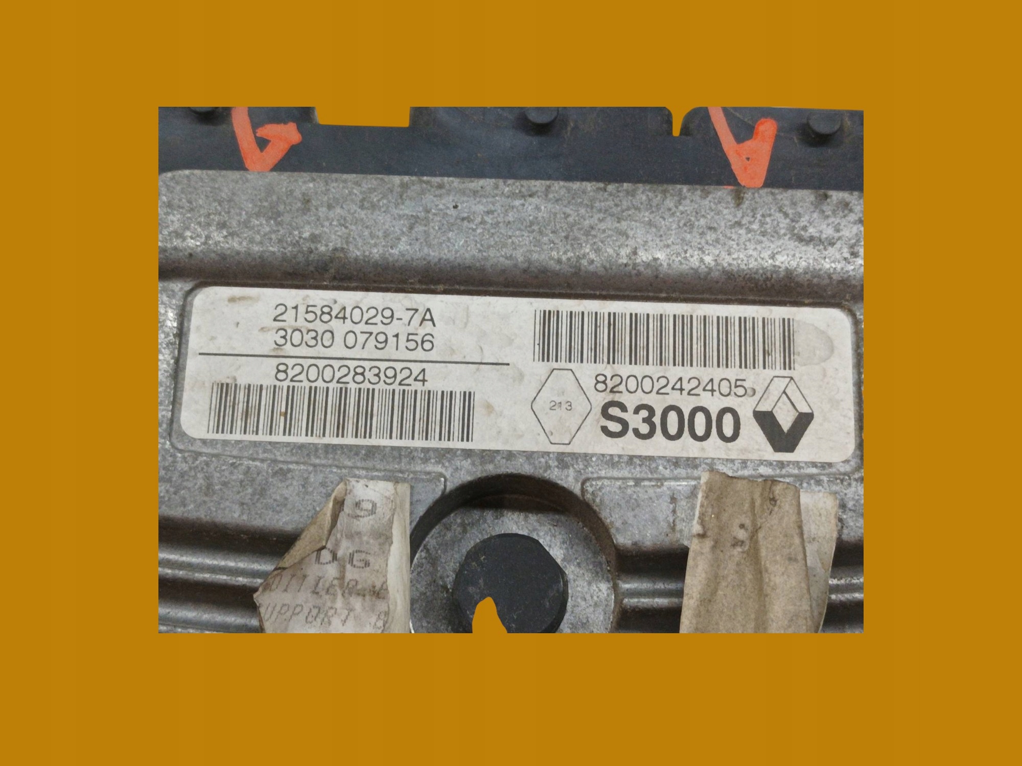 control unit of the engine 8200242405 Renault Megane II (2002-2009)
