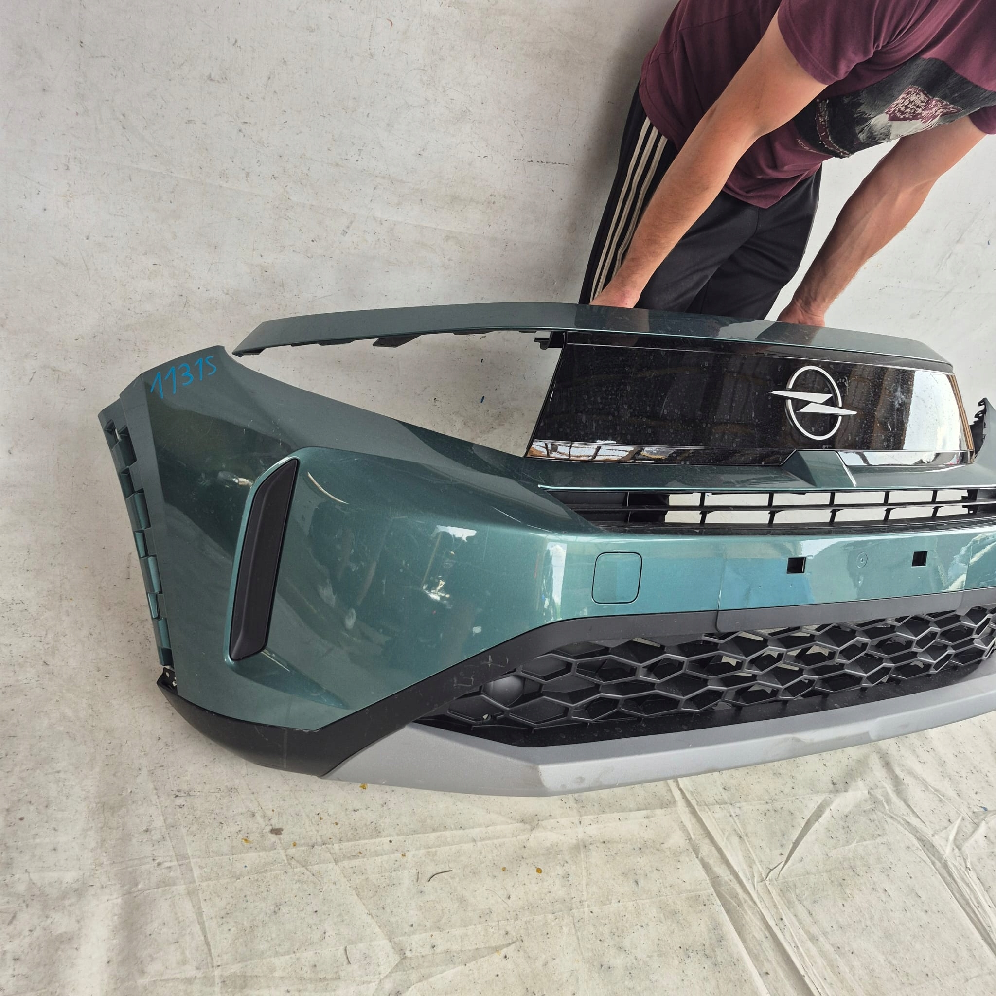 OPEL FRONTERA C 24- bumper front front without DZIUR 9854995780