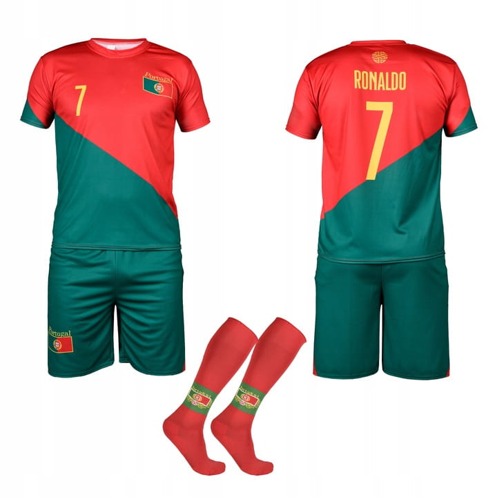 

Ronaldo Portugalia strój piłkarski getry 116
