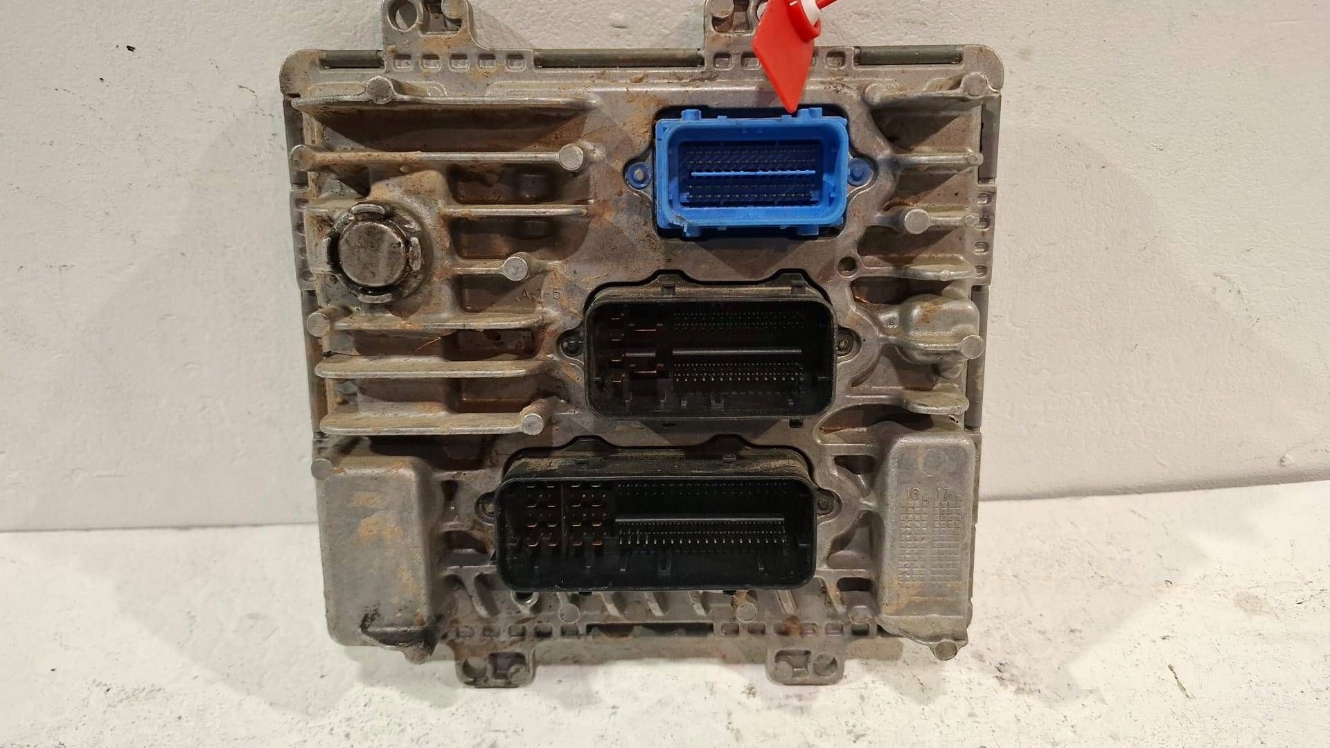 control unit of the engine computer 55501607 Opel Astra K 1.6 CDTI