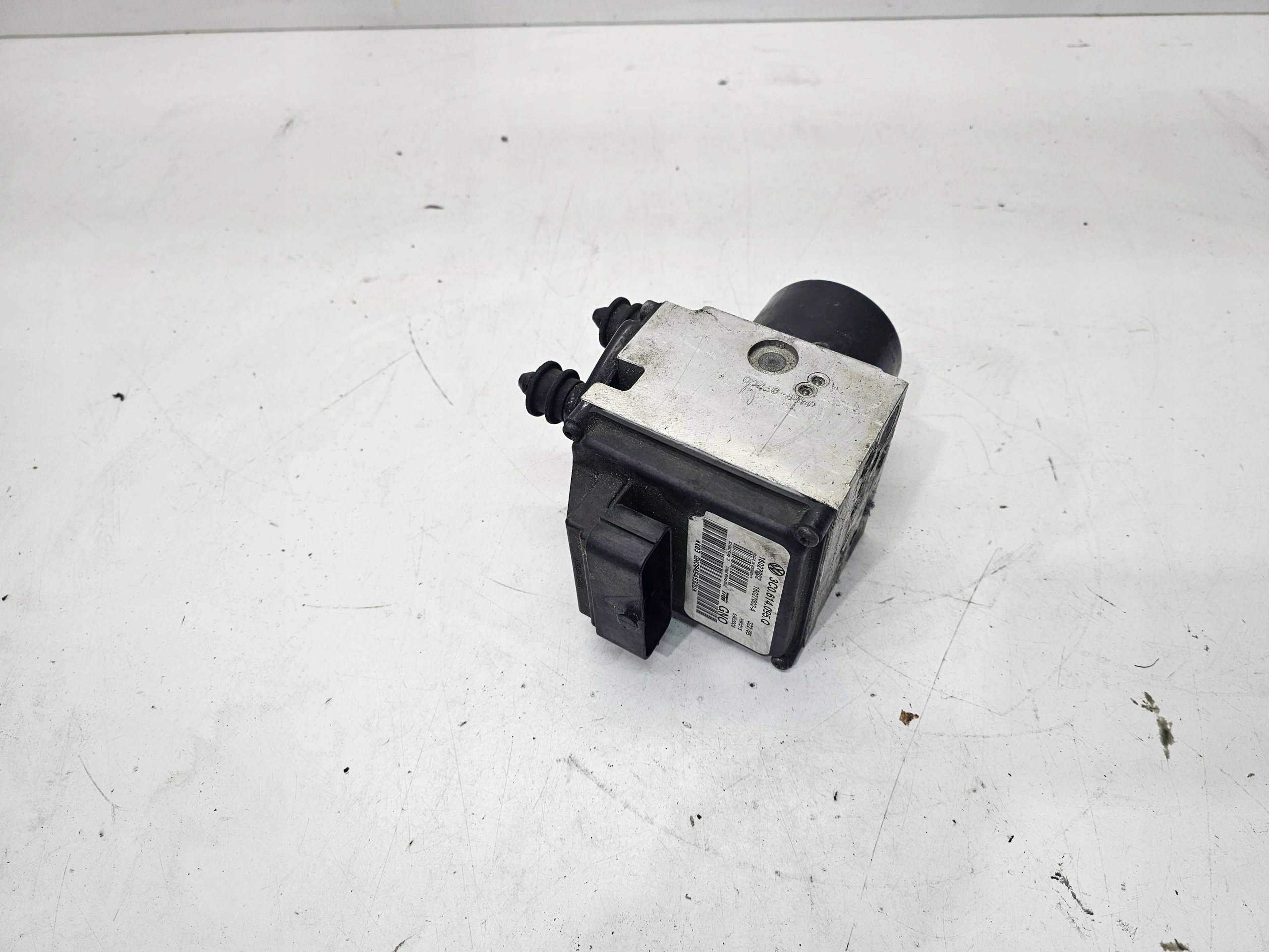 Pompa ABS ESP AUDI VW PASSAT B6 SEAT SKODA 3C0614095Q