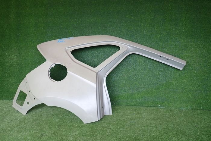 SKODA RAPID SPACEBACK fender right rear rear part