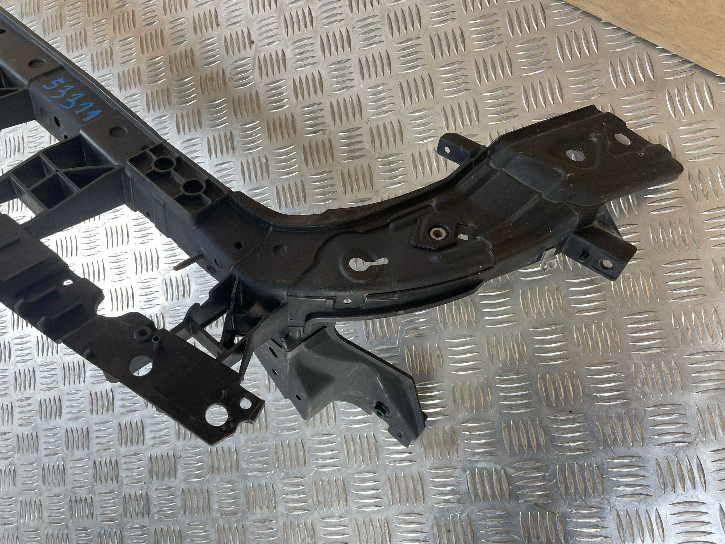 support panel for radiators pillar iron upper FORD MUSTANG VI MK6 LIFT 2018-2023