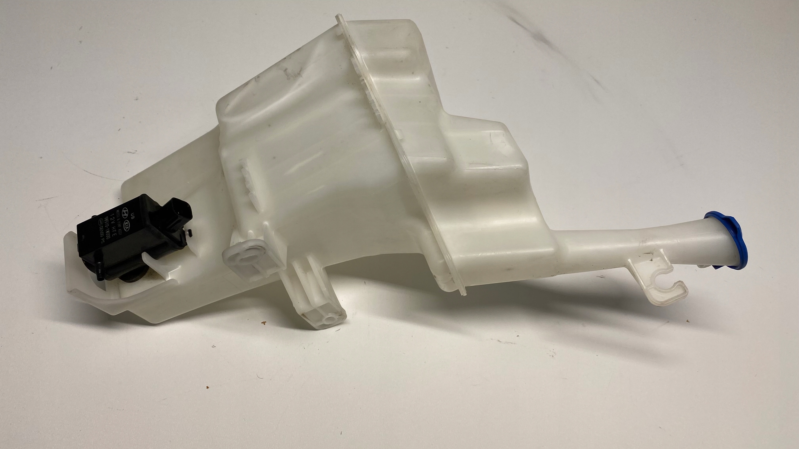 KIA RIO III BEHÄLTER BEHÄLTER DES GASSES SPRITZDÜSE 11-16