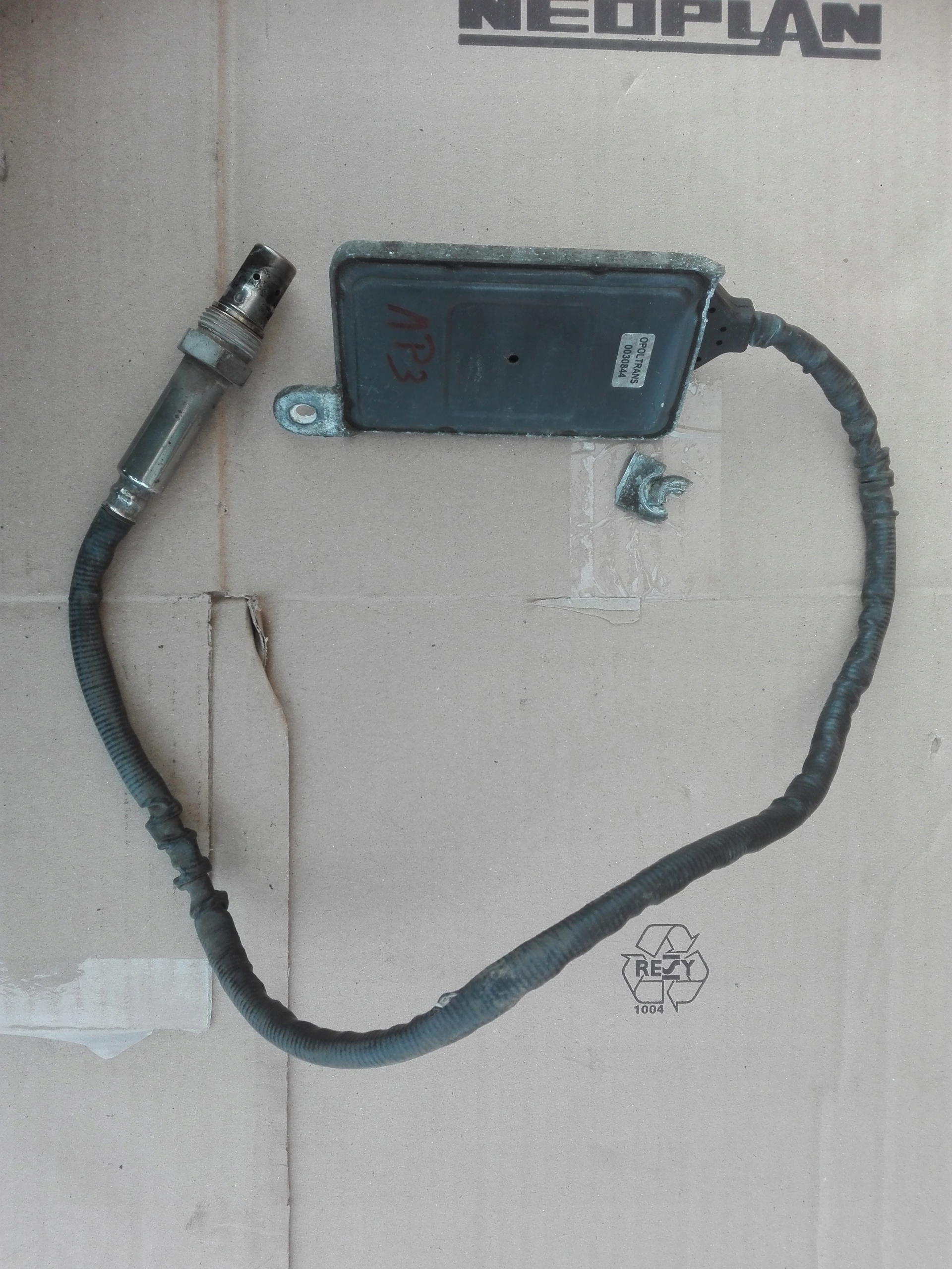 ACTROS MP3 CZUJNIK NOX SPALIN TŁUMIKA KATALIZATORA