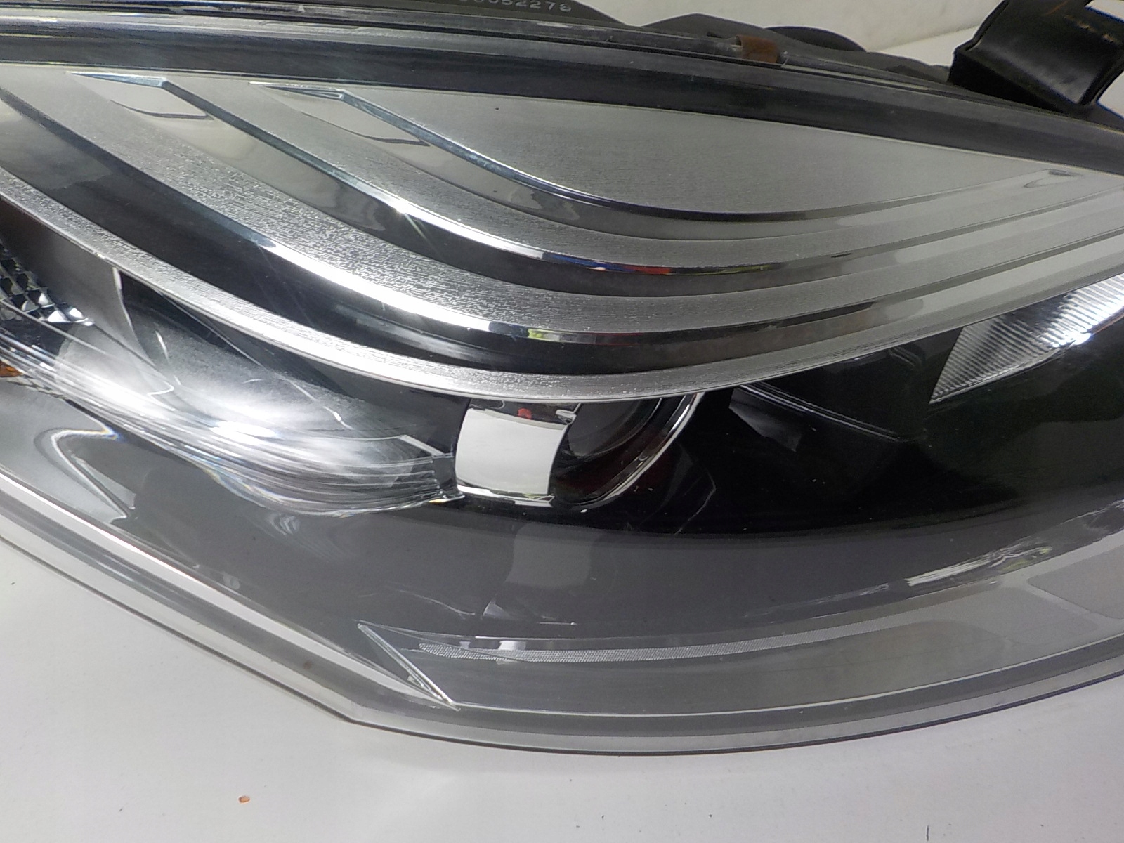 RENAULT MEGANE III LIFT light right front front UK