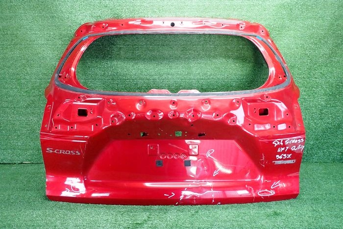 SUZUKI SX4 S-CROSS LIFT 21- boot doors rear part