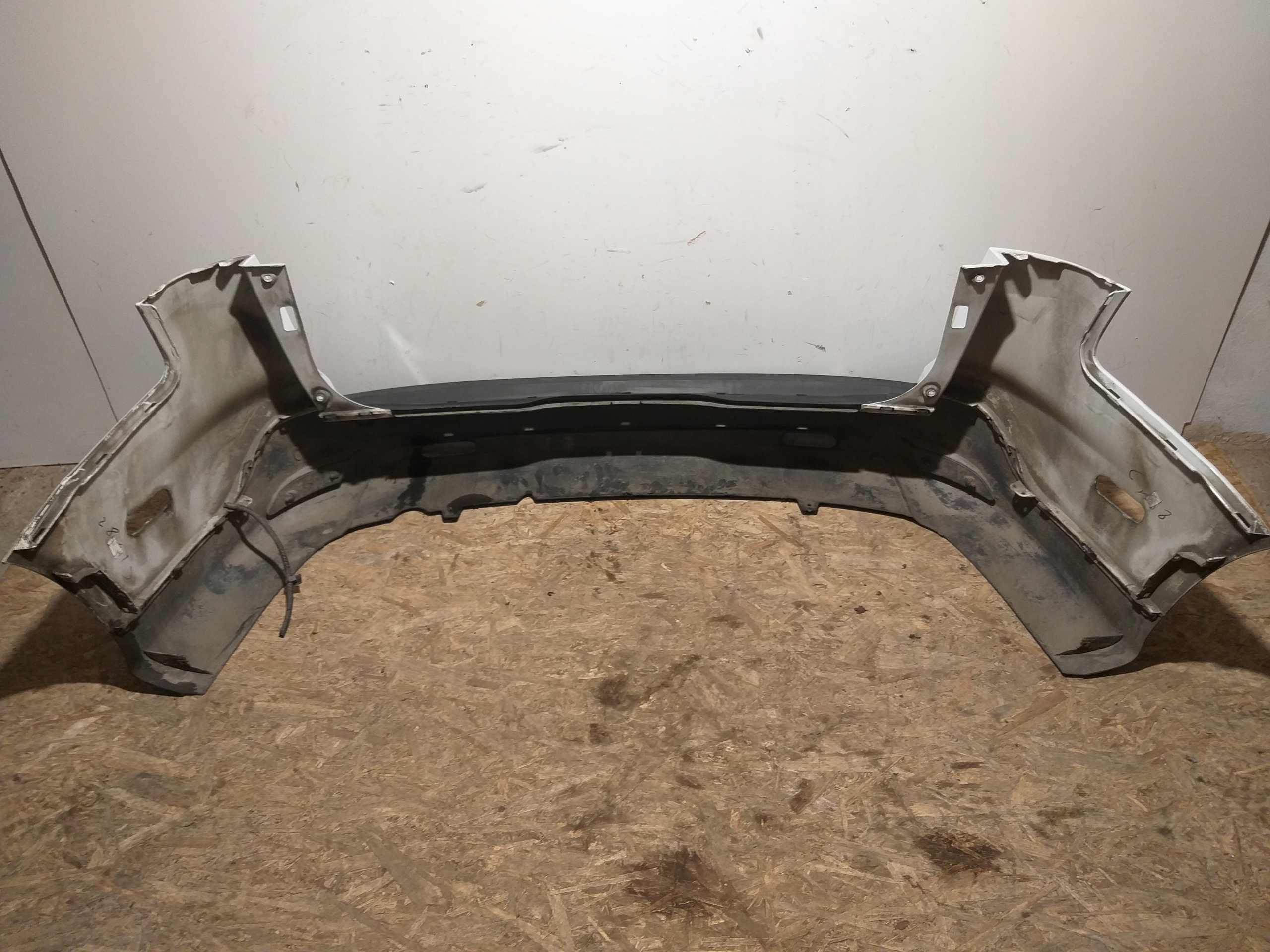 Stoßstange heck Ford Focus MK3 Kombi