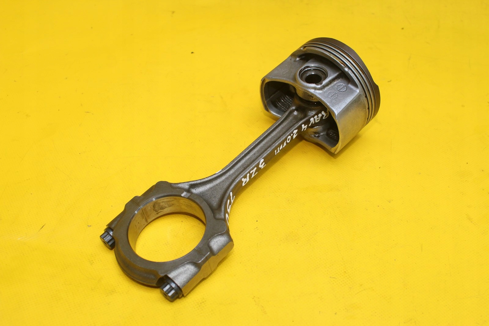 ПОРШЕНЬ ШАТУН КРИВОШИП RAV4 AVENSIS 2.0 VVTI 3ZR